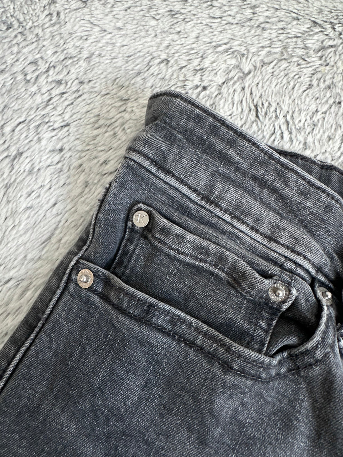 Jean CALVIN KLEIN Taille L Spot-Chic