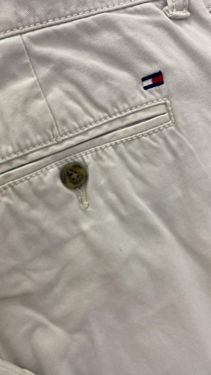 Pantalon de la marqueTOMMY HILFIGER Taille 41 Spot-Chic