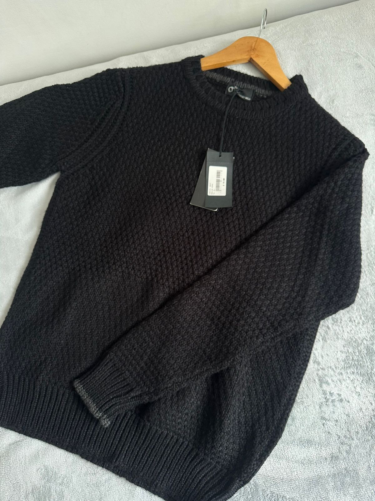 Pull OFF LINE Taille M Spot-Chic