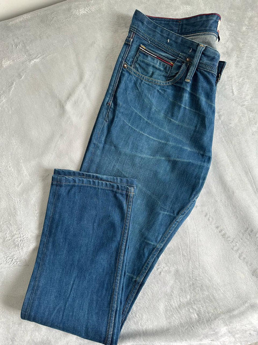 Jean TOMMY HILFIGER Taille 32 Spot-Chic
