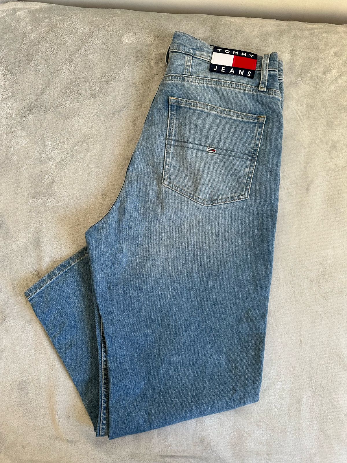 Jean TOMMY HILFFIGER Taille 31 Spot-Chic
