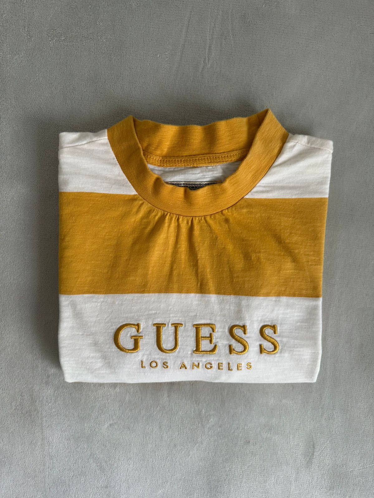 Pull GUESS Gris - Occasion En Très Bon état - Marque De Mode Reconnue