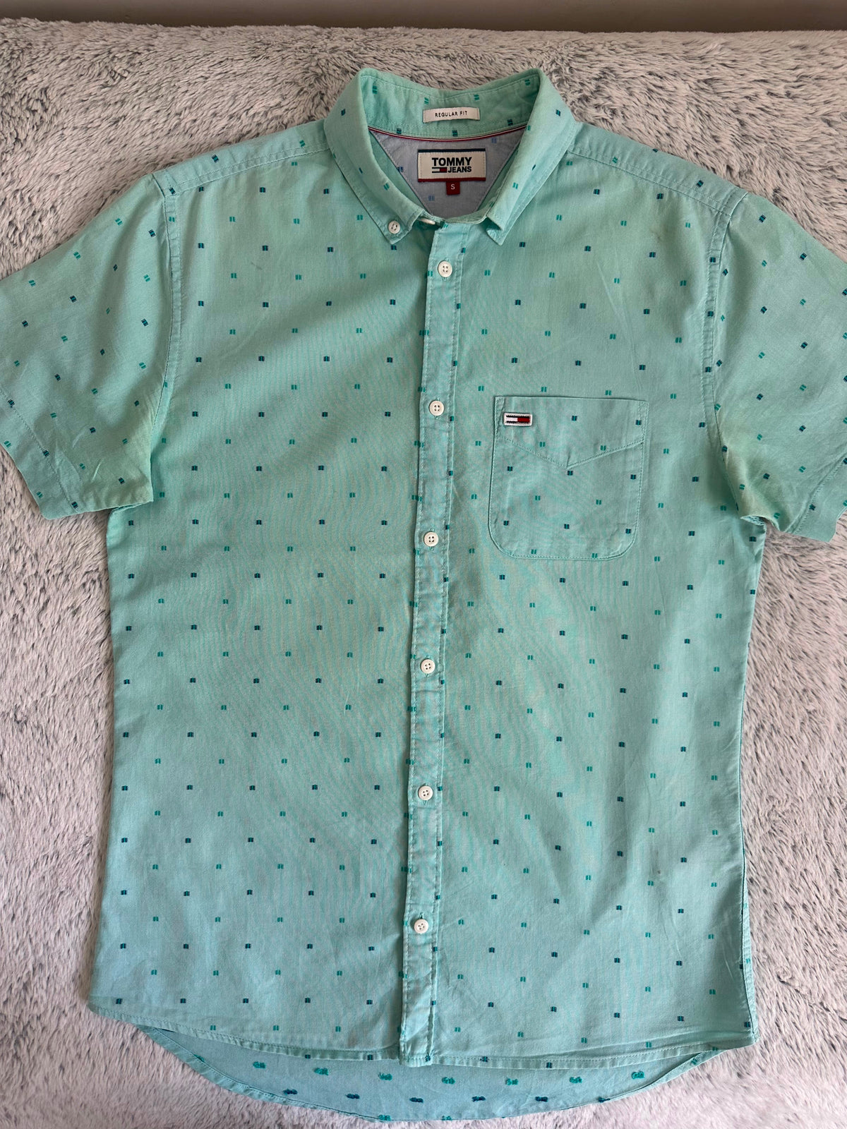Chemise TOMMY HILFIGER demi manches Taille S Spot-Chic