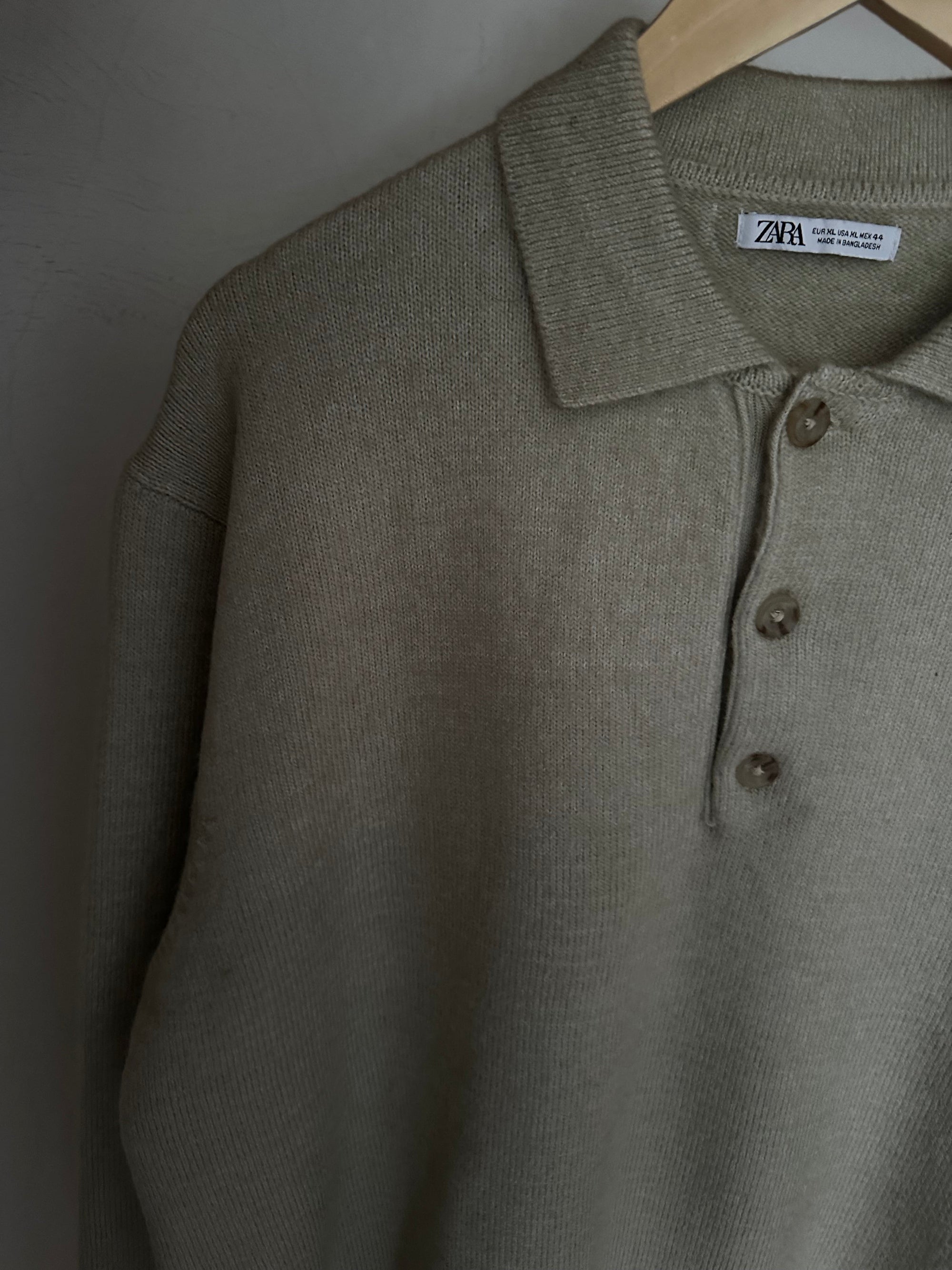 Polo ZARA Taille XL Spot-Chic