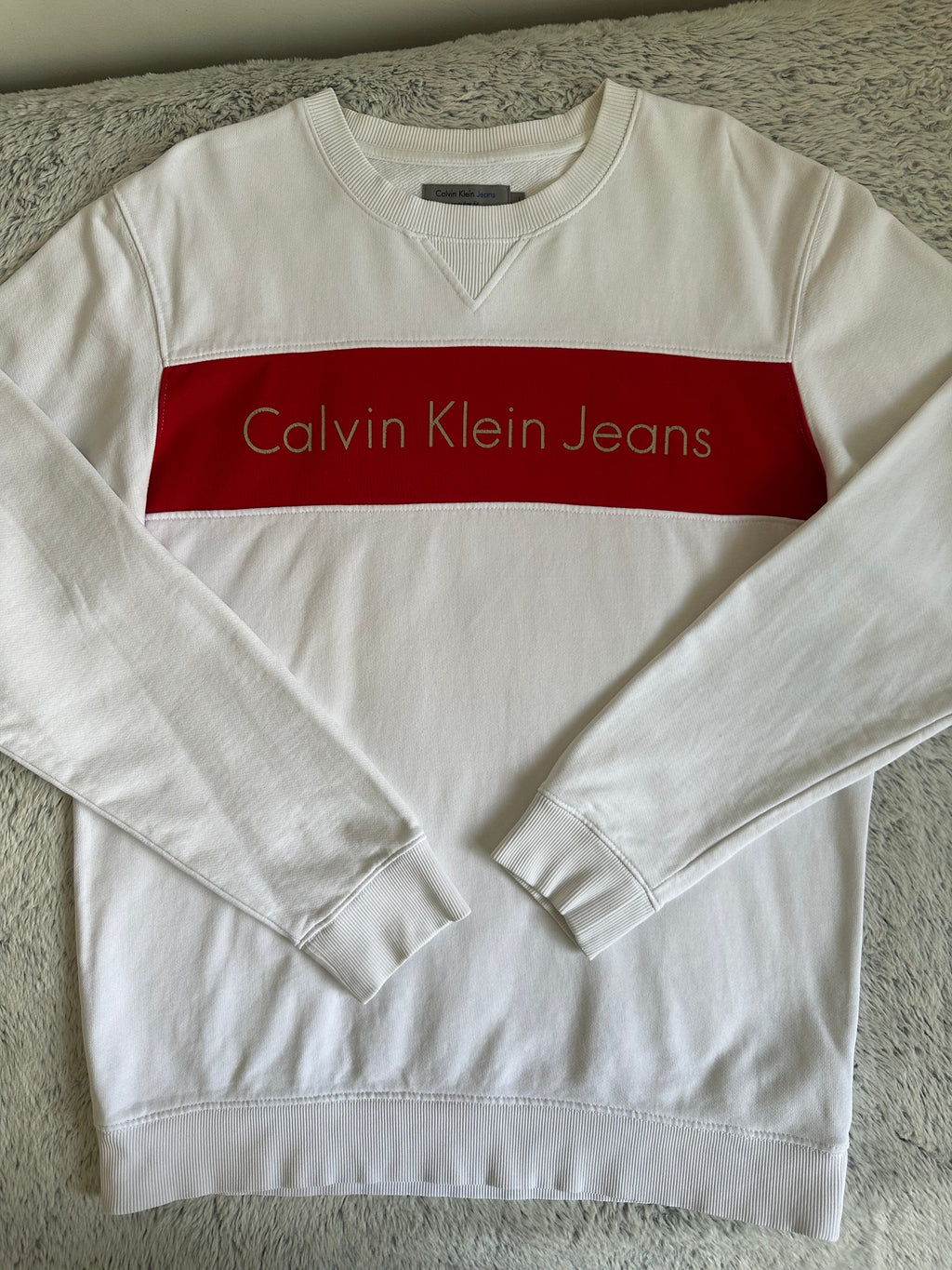Pull CALVIN KLEIN Taille L Spot-Chic