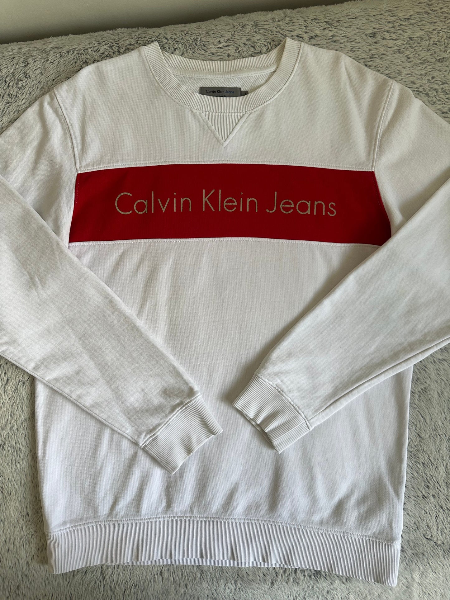 Pull CALVIN KLEIN Taille L Spot-Chic