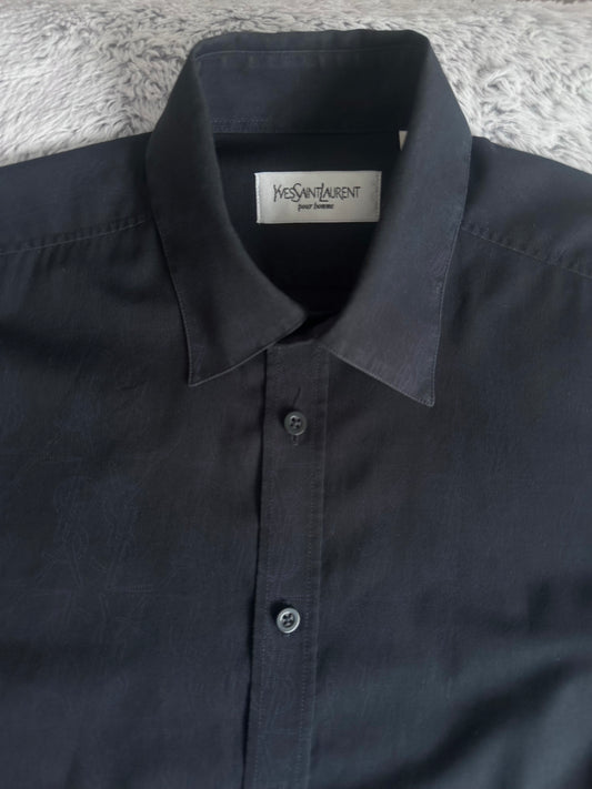 Chemise Yves Saint Laurent Taille M Spot-Chic