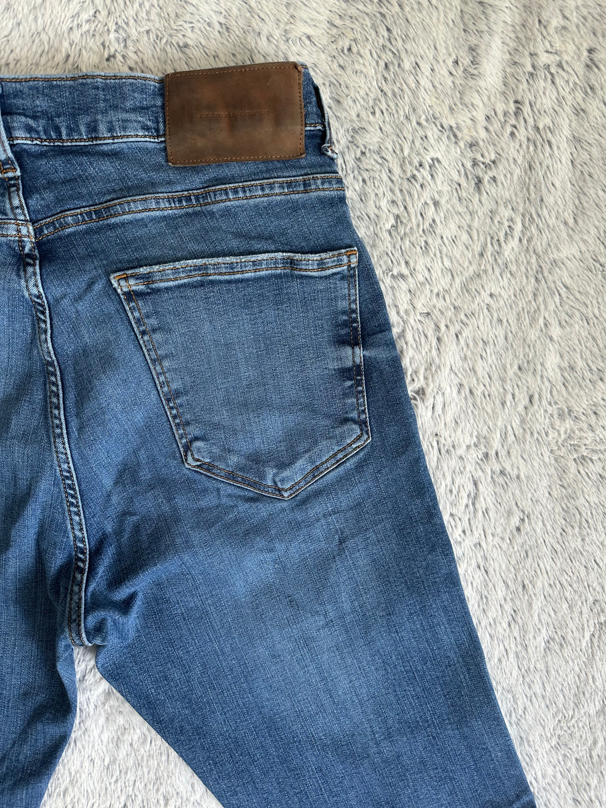 Jean ZARA Taille L