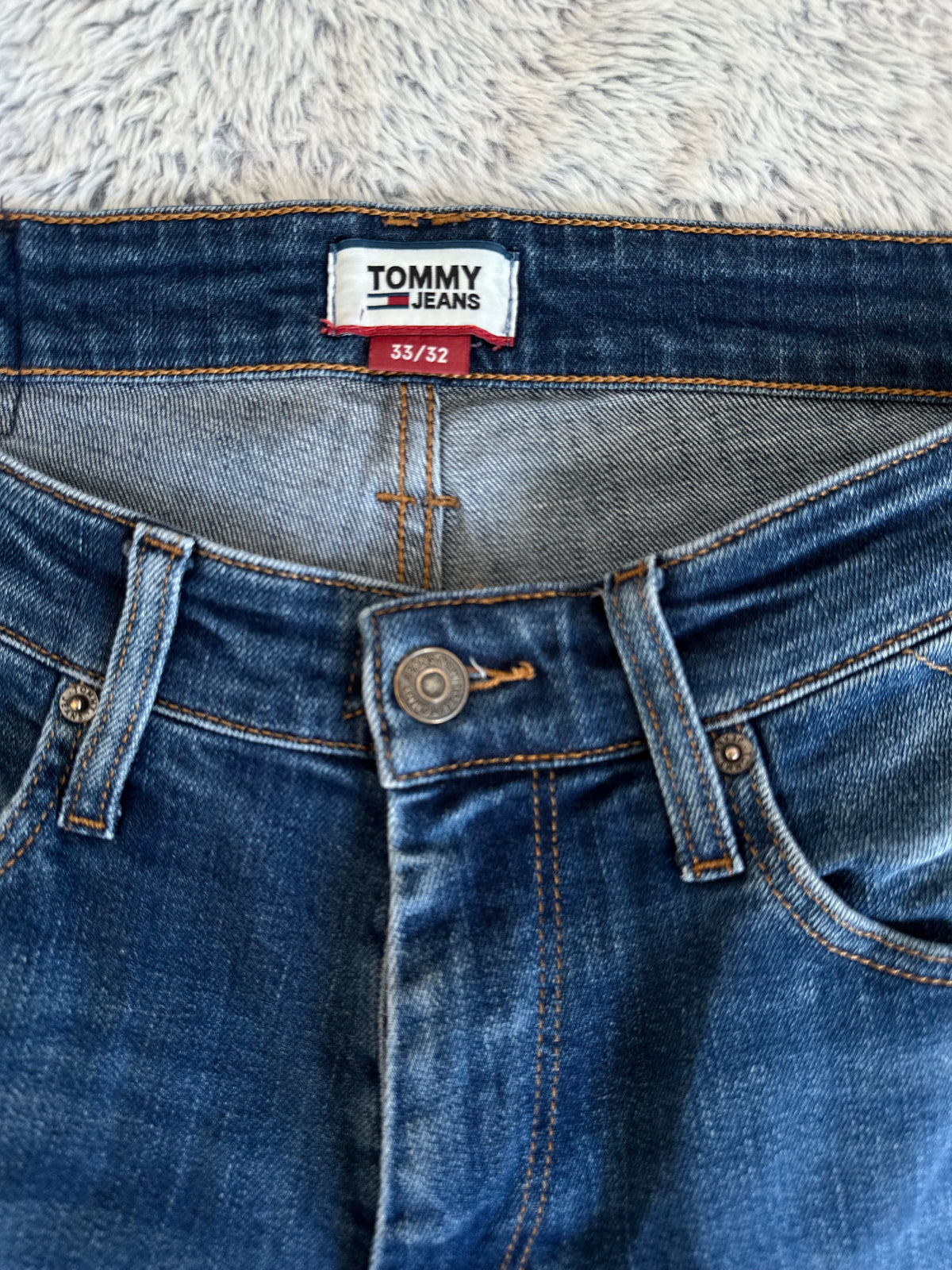 Jean TOMMY HILFIGER Taille M