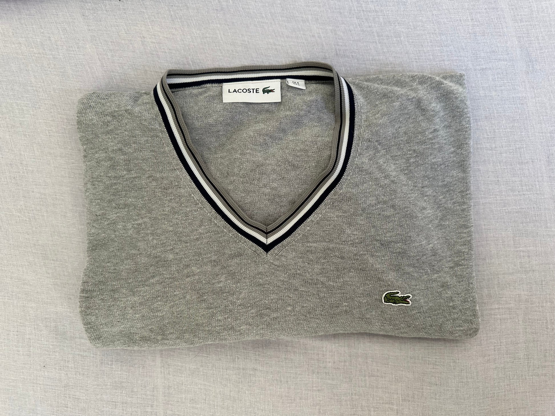 Pull LACOSTE Taille M Spot-Chic