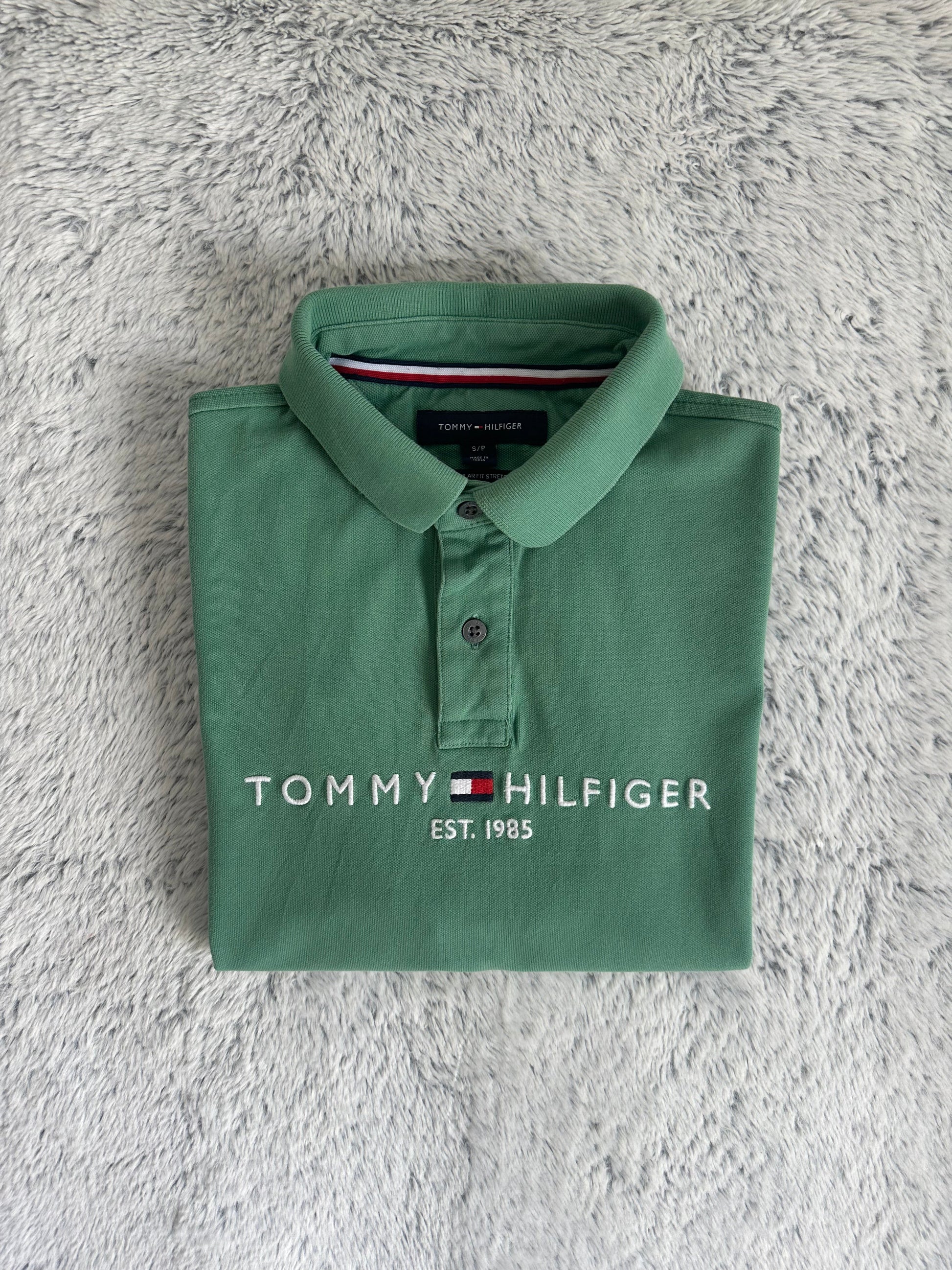 Polo TOMMY HILFIGER Taille S Spot-Chic