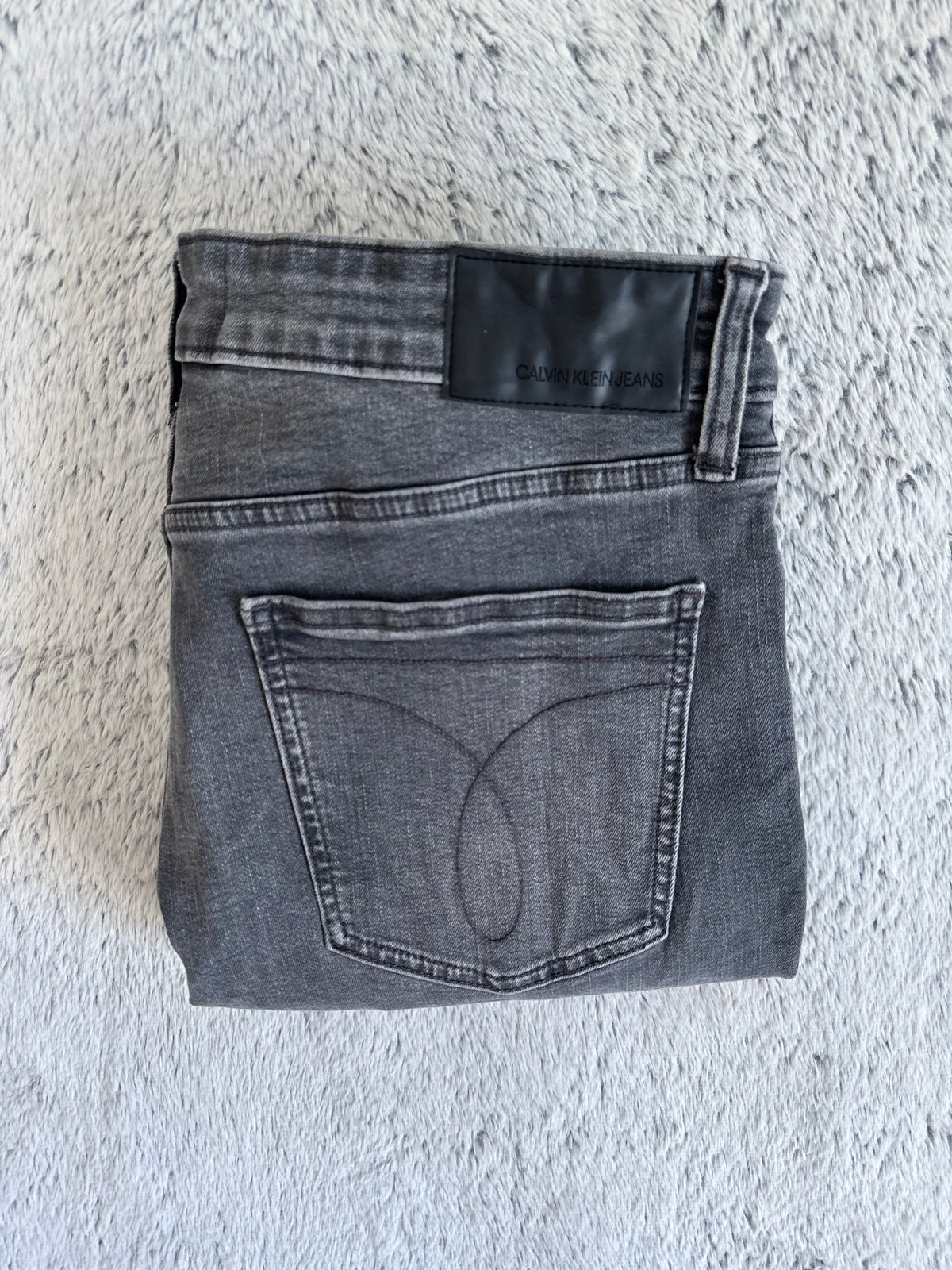 Jean CALVIN KLEIN Taille L Spot-Chic