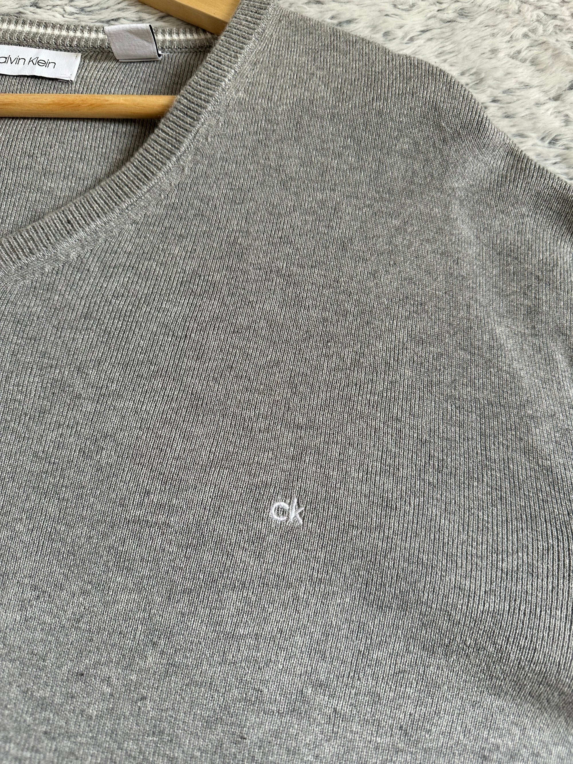 Pull CALVIN KLEIN Taille XL Spot-Chic