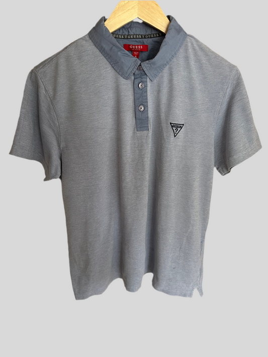 Polo GUESS Taille M Spot-Chic
