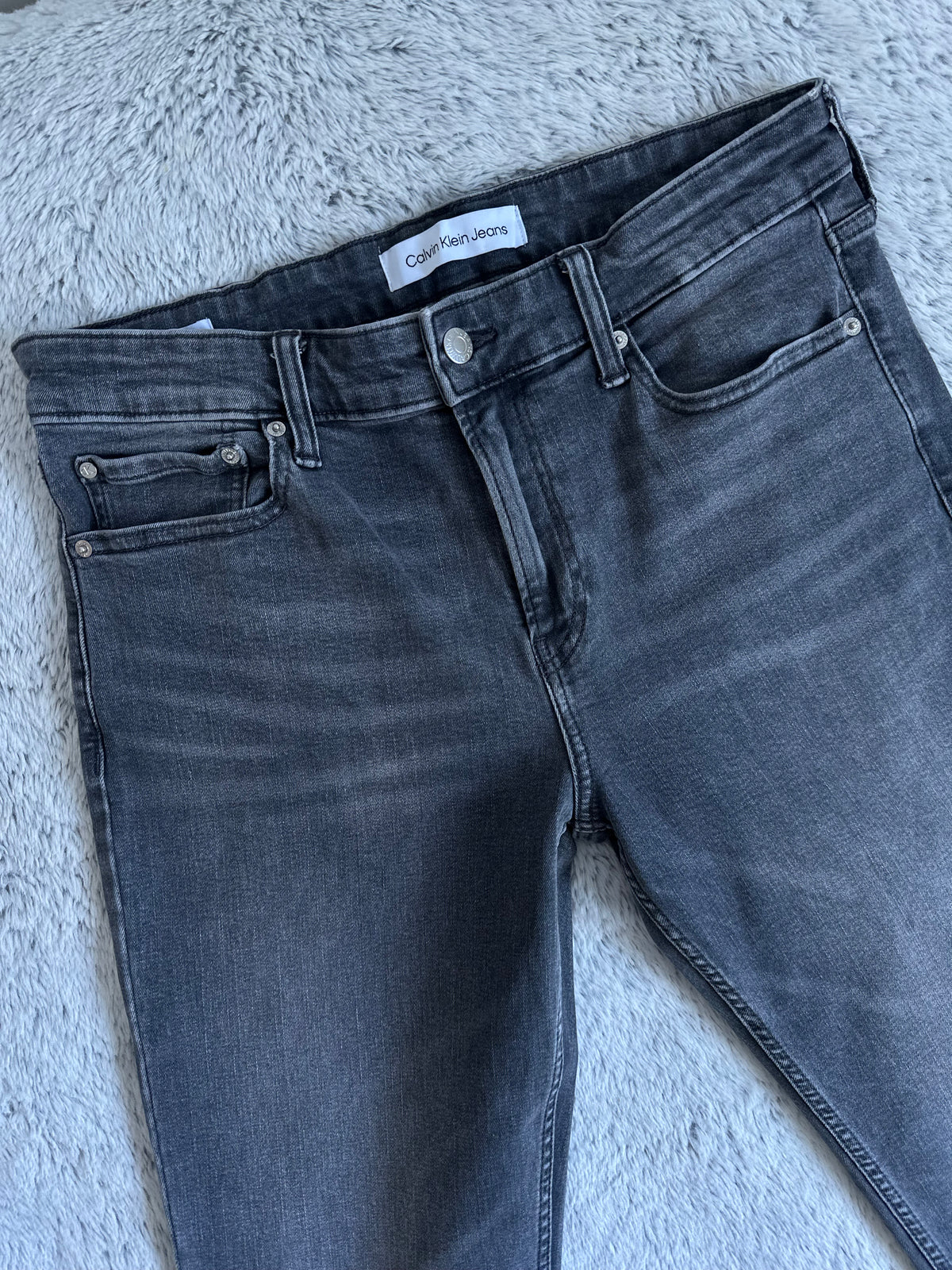 Jean CALVIN KLEIN Taille L Spot-Chic