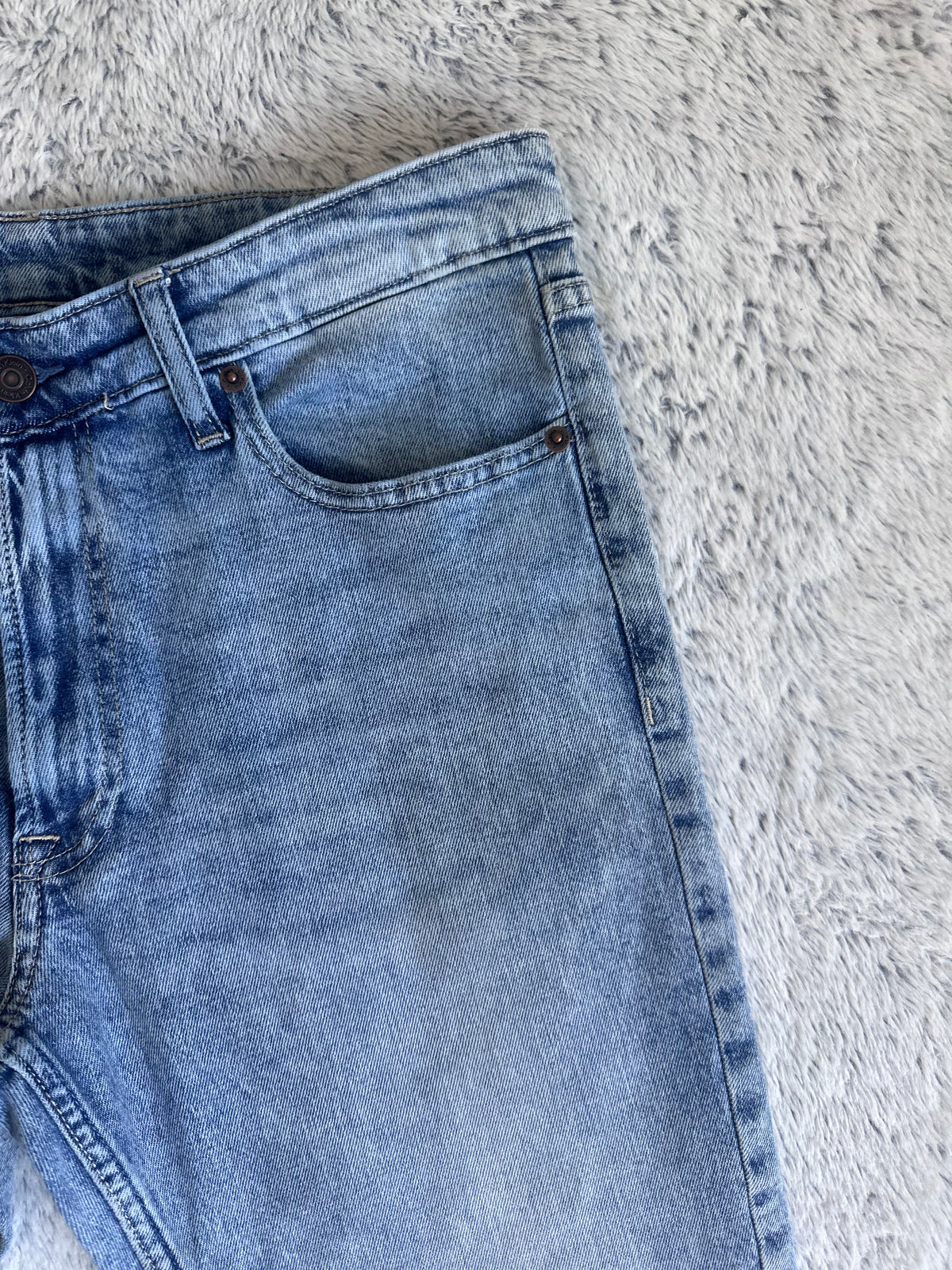 Jean Calvin Klein Taille L  Slim Fit Stretch Spot-Chic