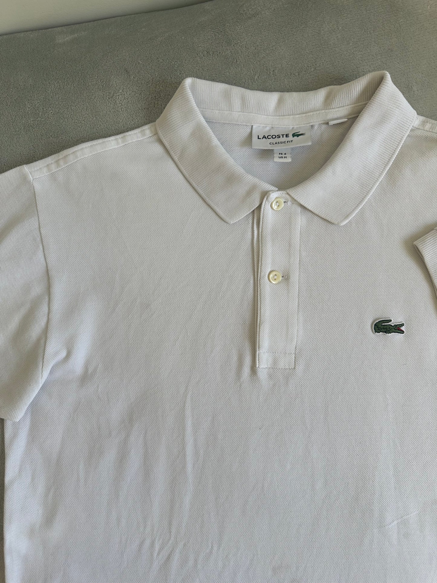 Polo LACOSTE Taille M Spot-Chic