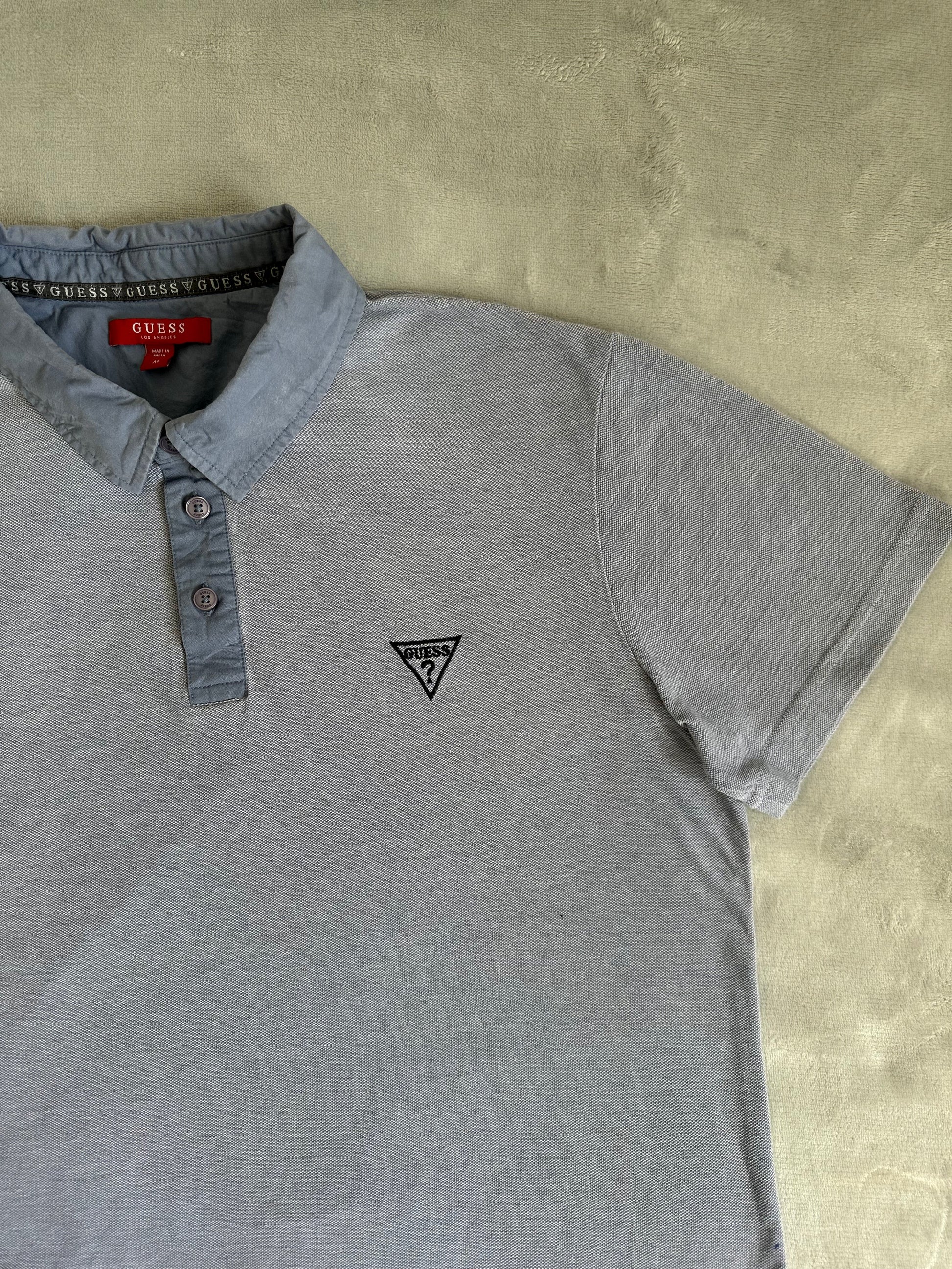 Polo GUESS Taille M Spot-Chic