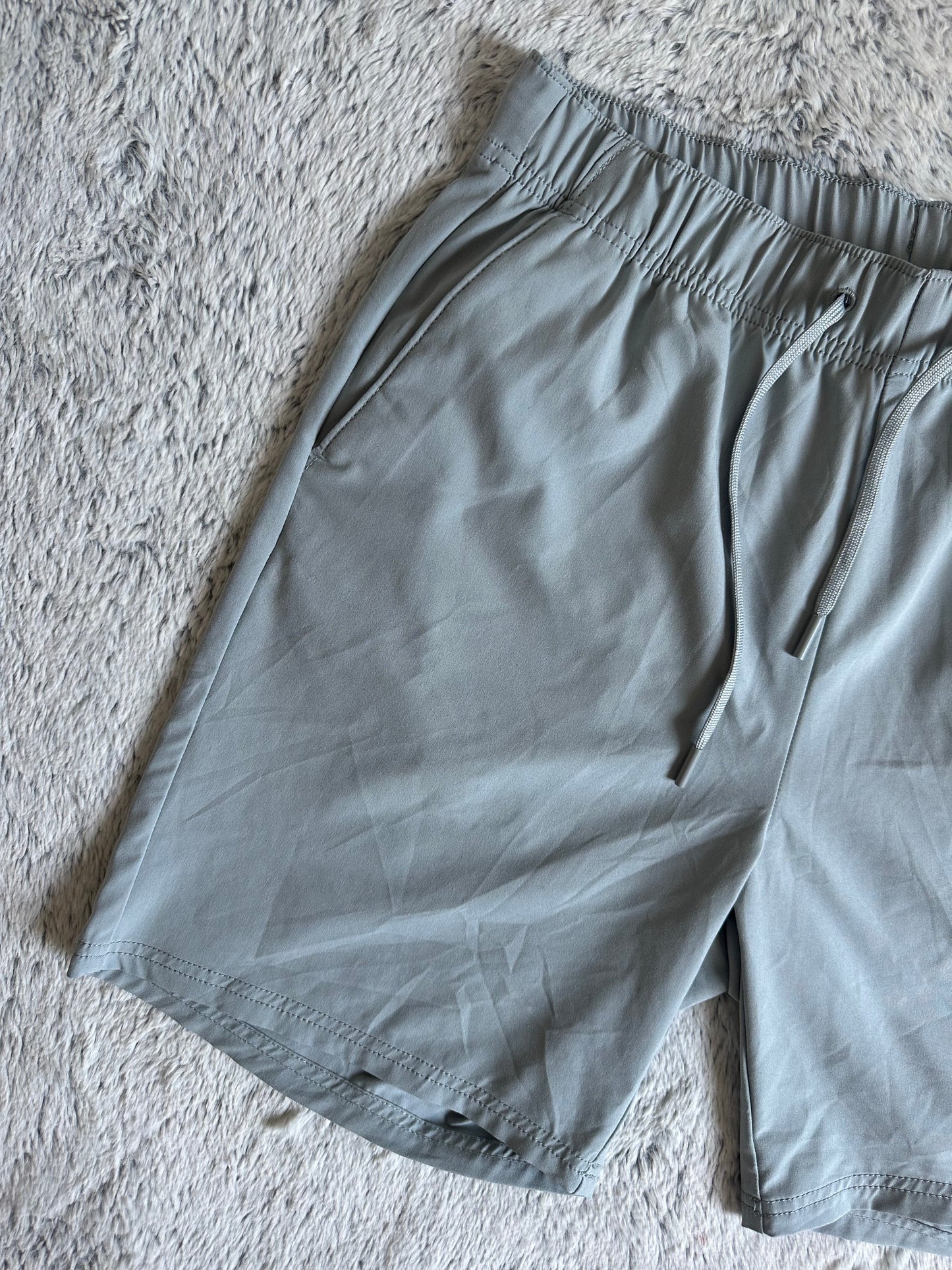 Short CALVIN KLEIN Taille S Spot-Chic