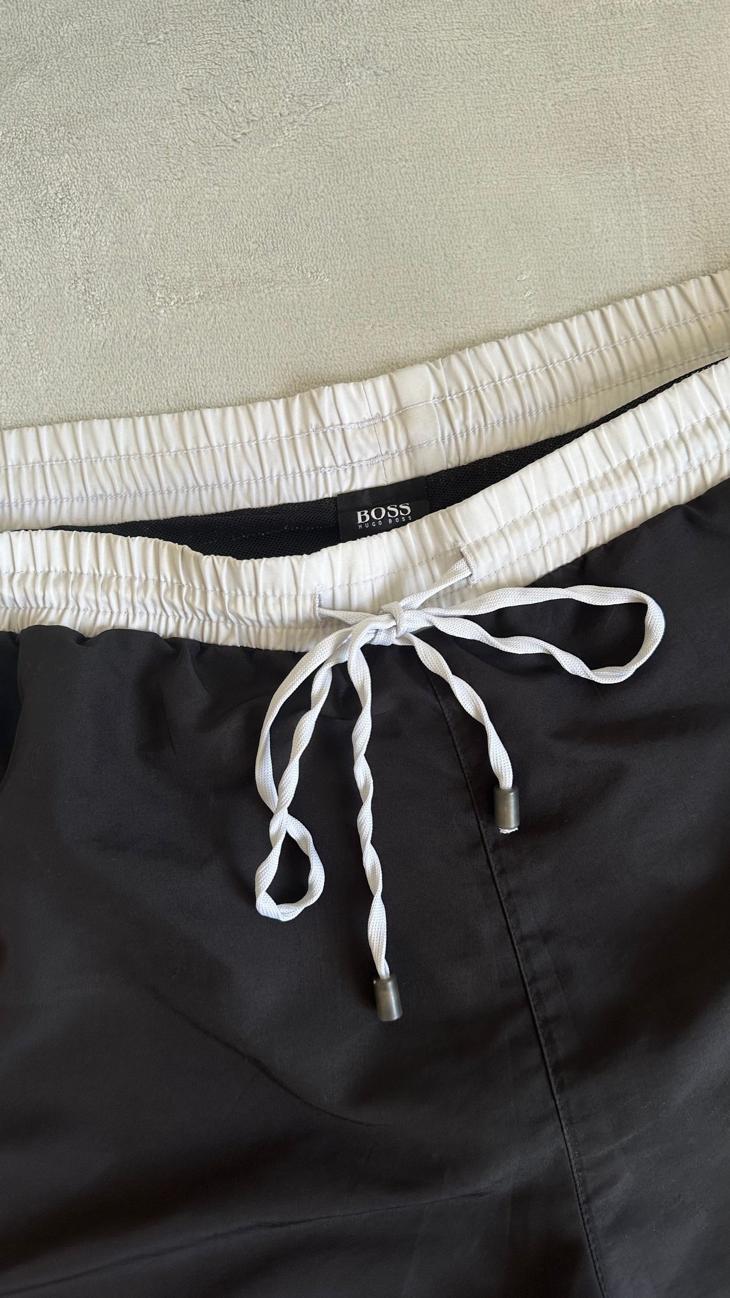 Maillot de bain HUGO BOSS Taille M Spot-Chic