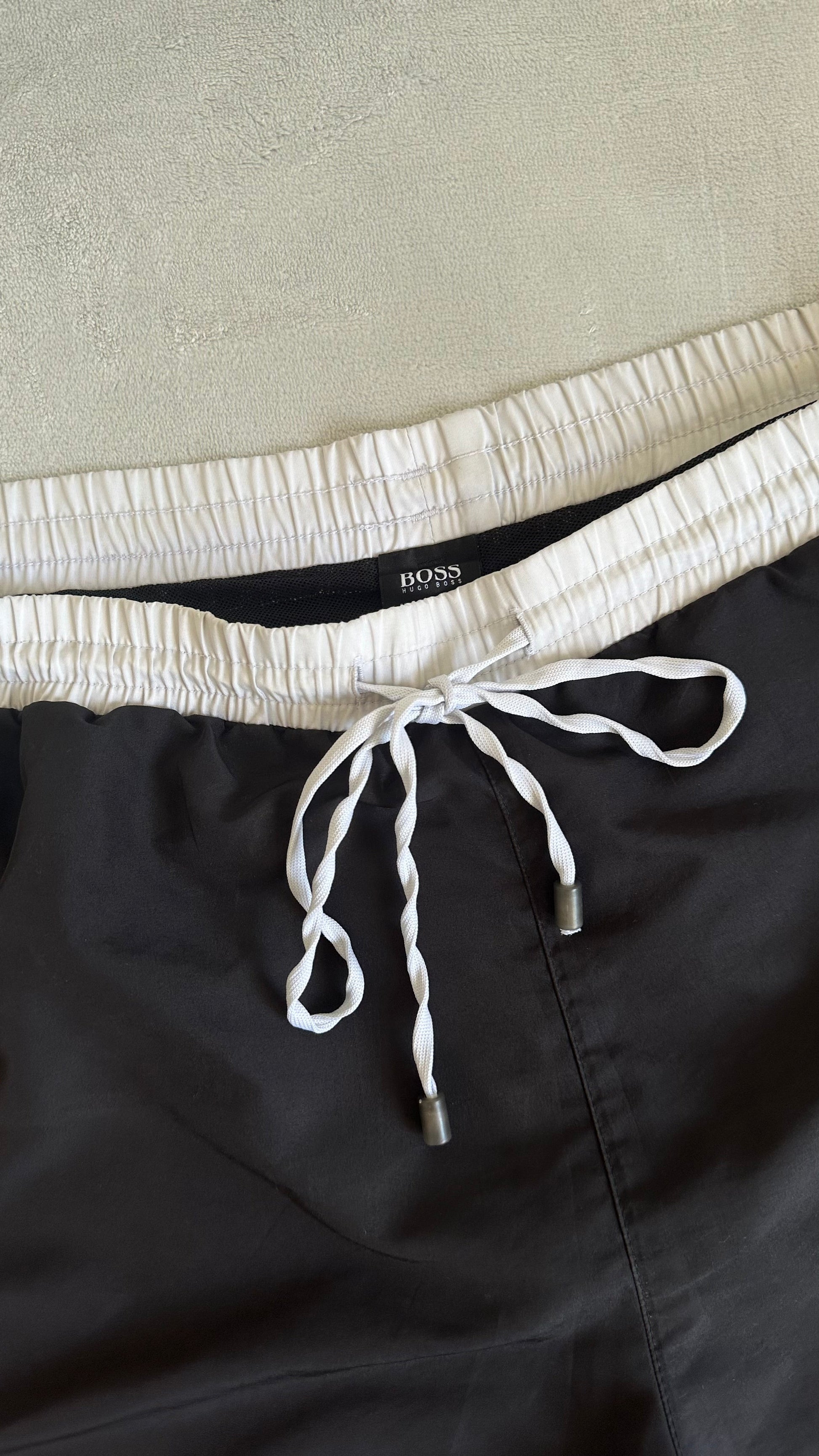 Maillot de bain HUGO BOSS Taille M Spot-Chic