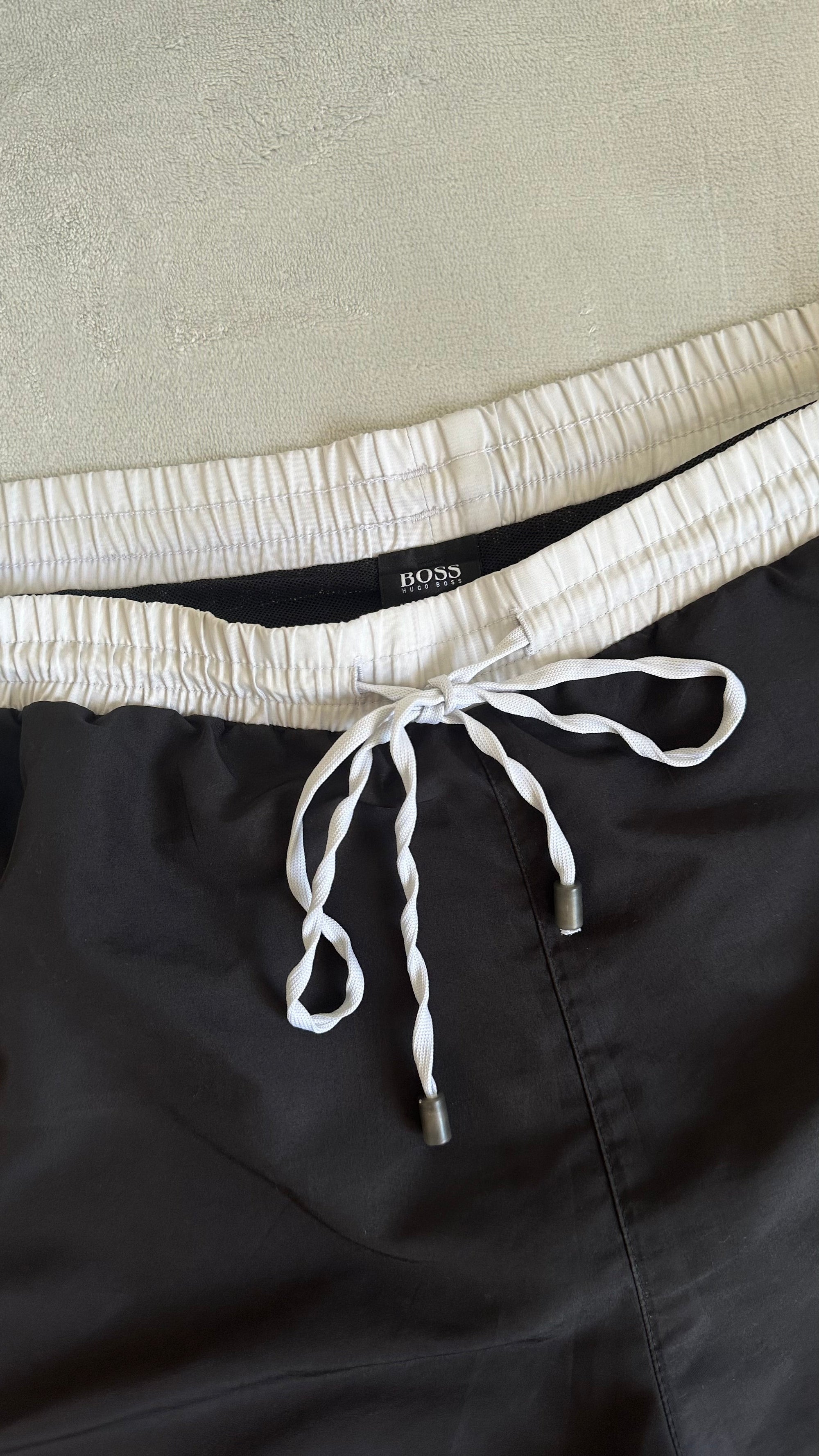 Maillot de bain HUGO BOSS Taille M Spot-Chic