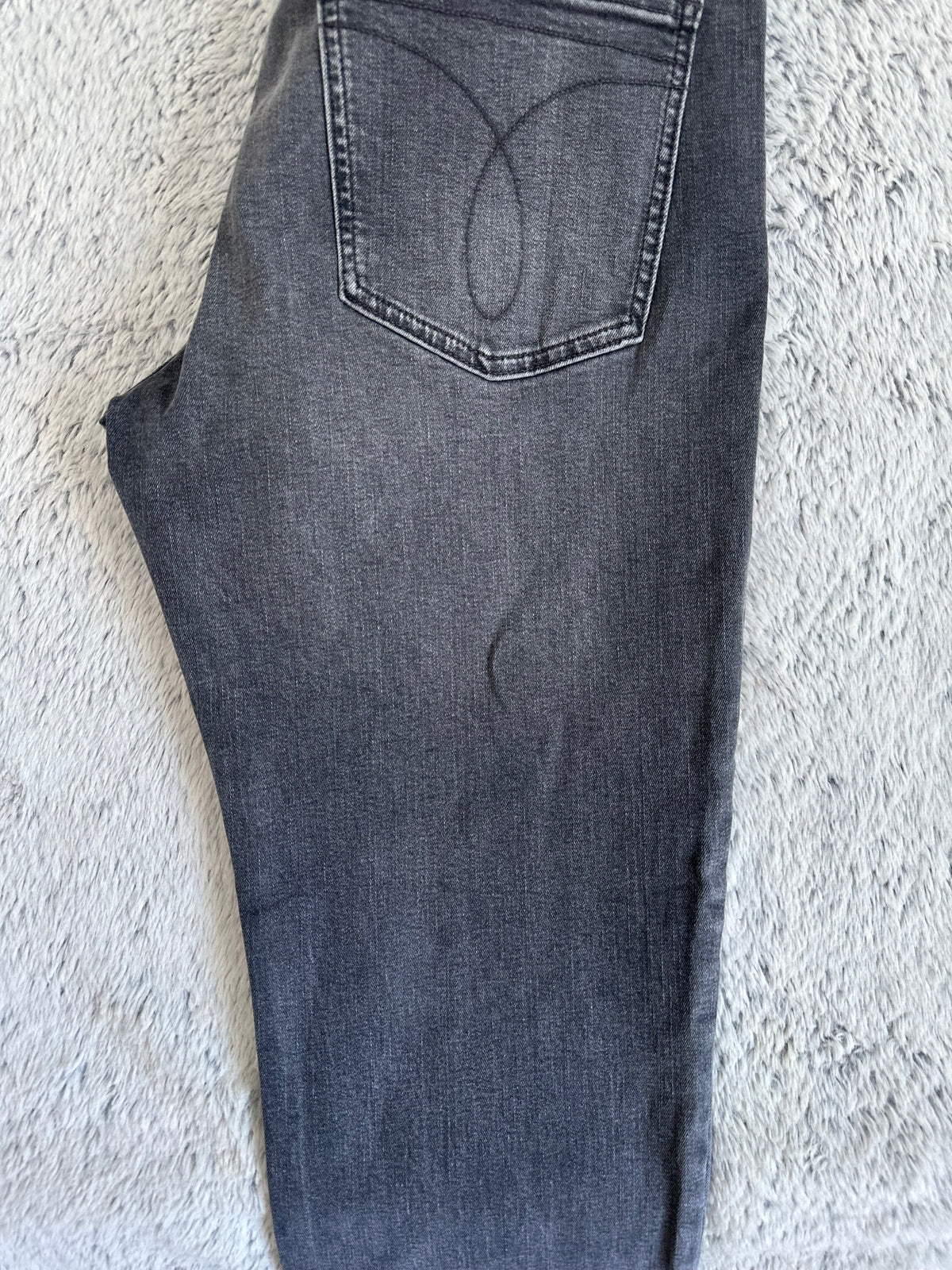 Jean CALVIN KLEIN Taille L Spot-Chic