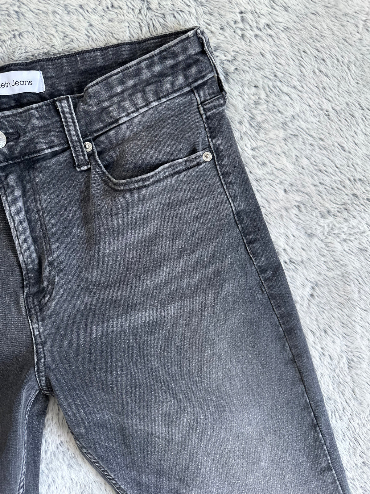 Jean CALVIN KLEIN Taille L Spot-Chic