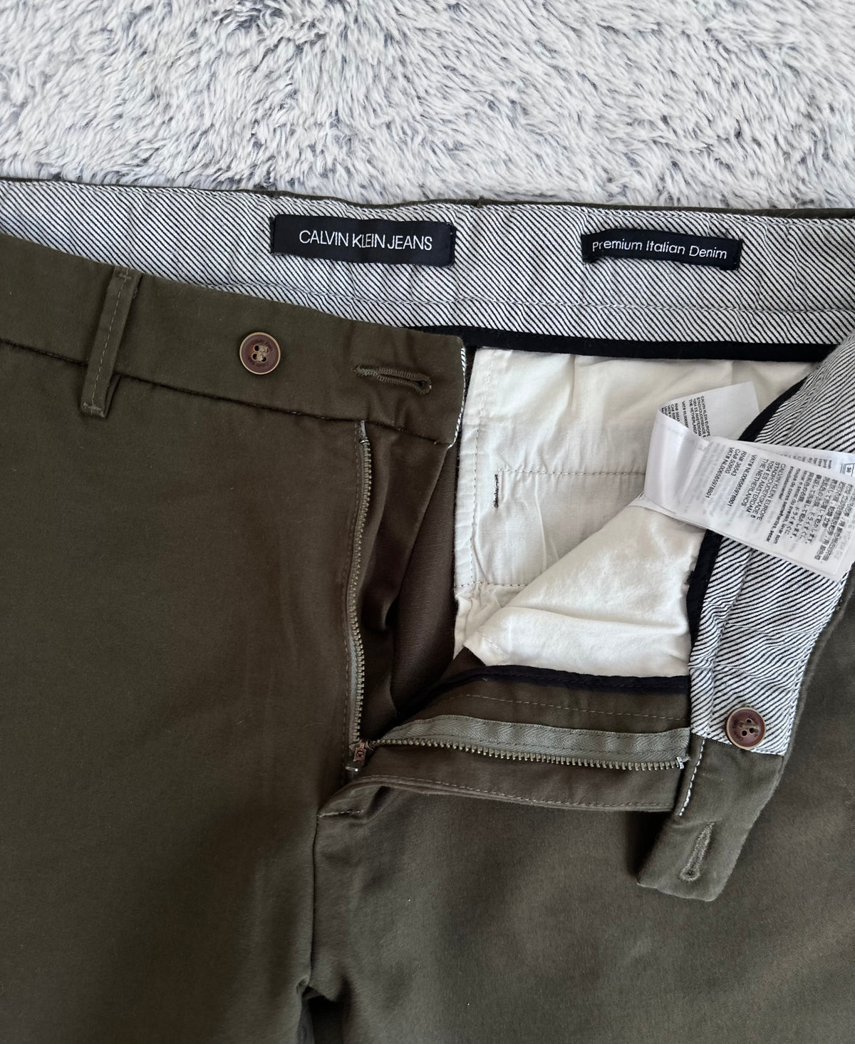 Pantalon CALVIN KLEIN Taille L
