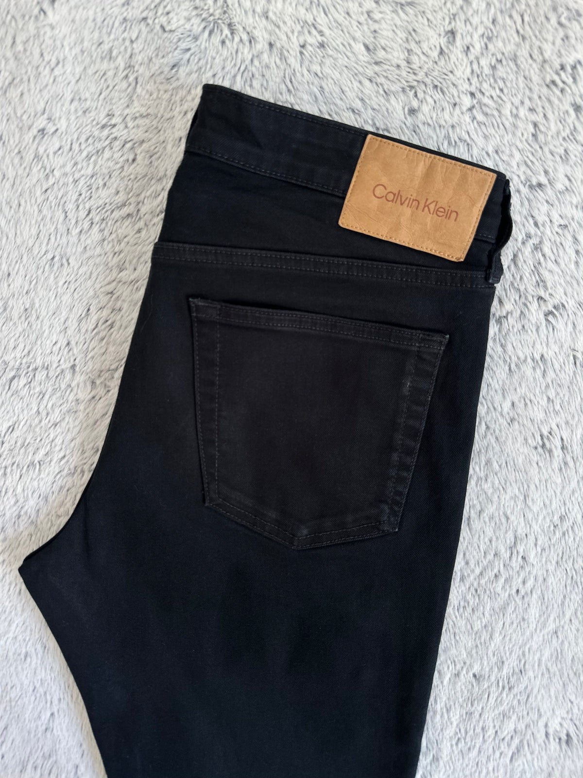 Jean CALVIN KLEIN Taille M Spot-Chic