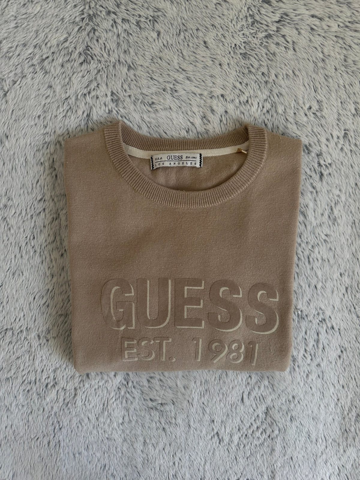 Pull GUESS Taille M Spot-Chic