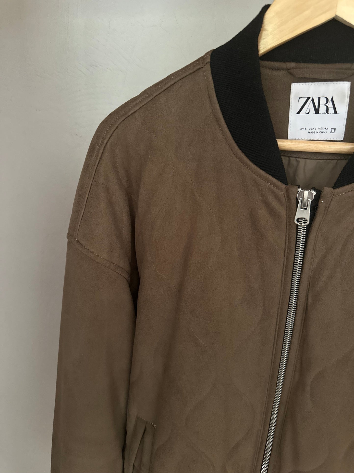 Veste ZARA Taille L en daim Spot-Chic
