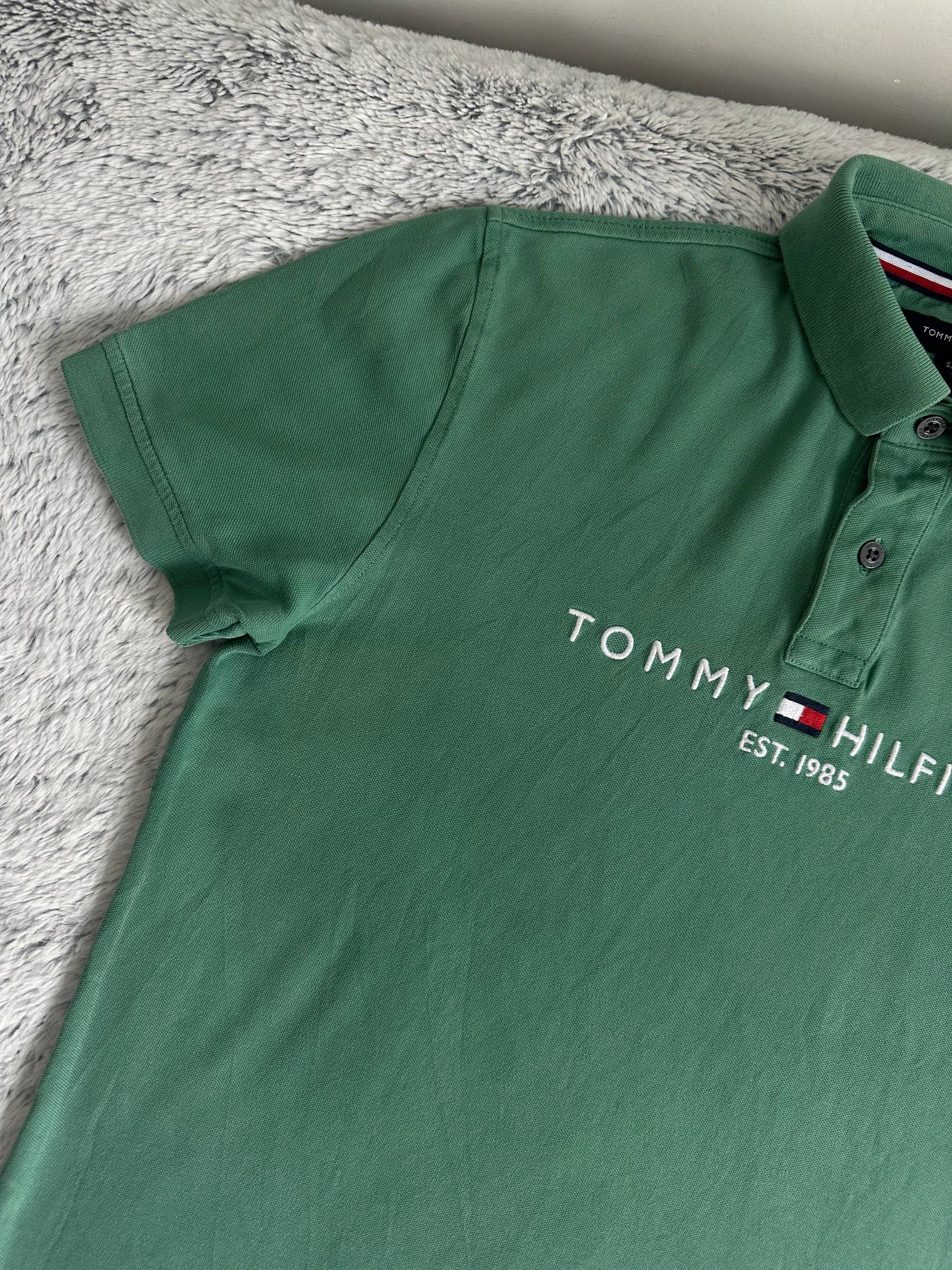 Polo TOMMY HILFIGER Taille S Spot-Chic