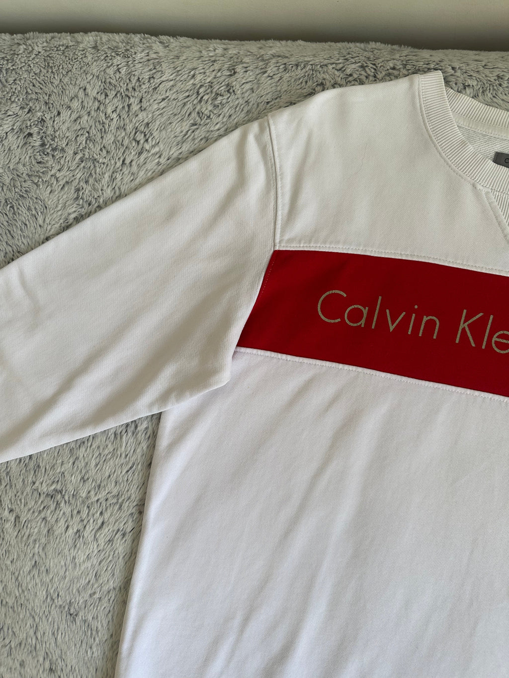 Pull CALVIN KLEIN Taille L Spot-Chic