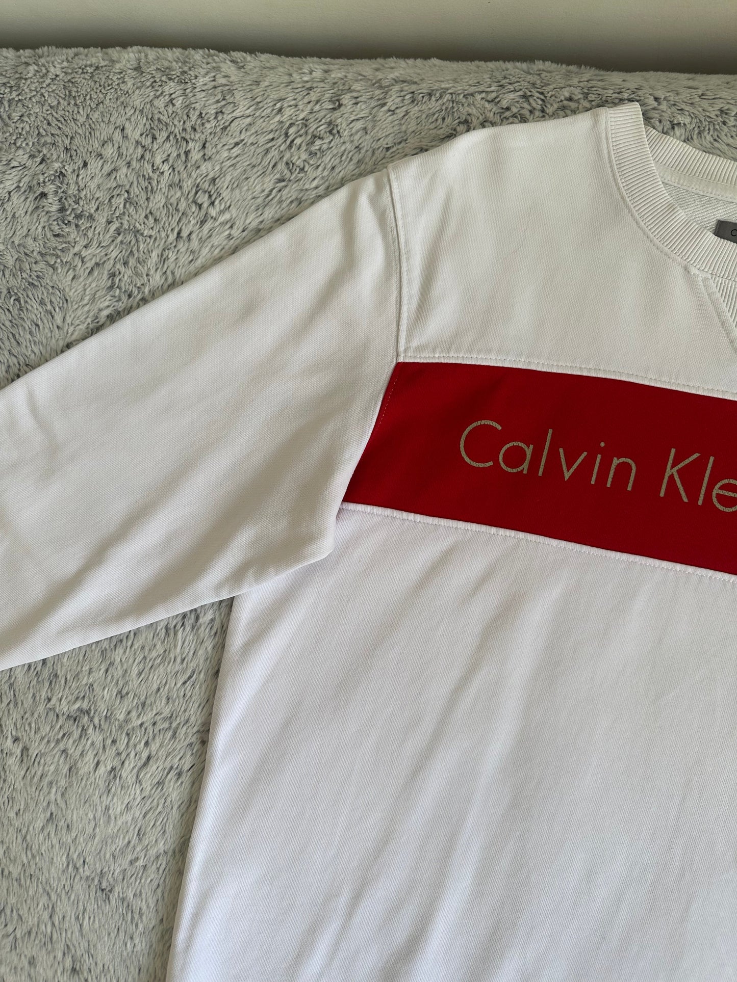 Pull CALVIN KLEIN Taille L Spot-Chic