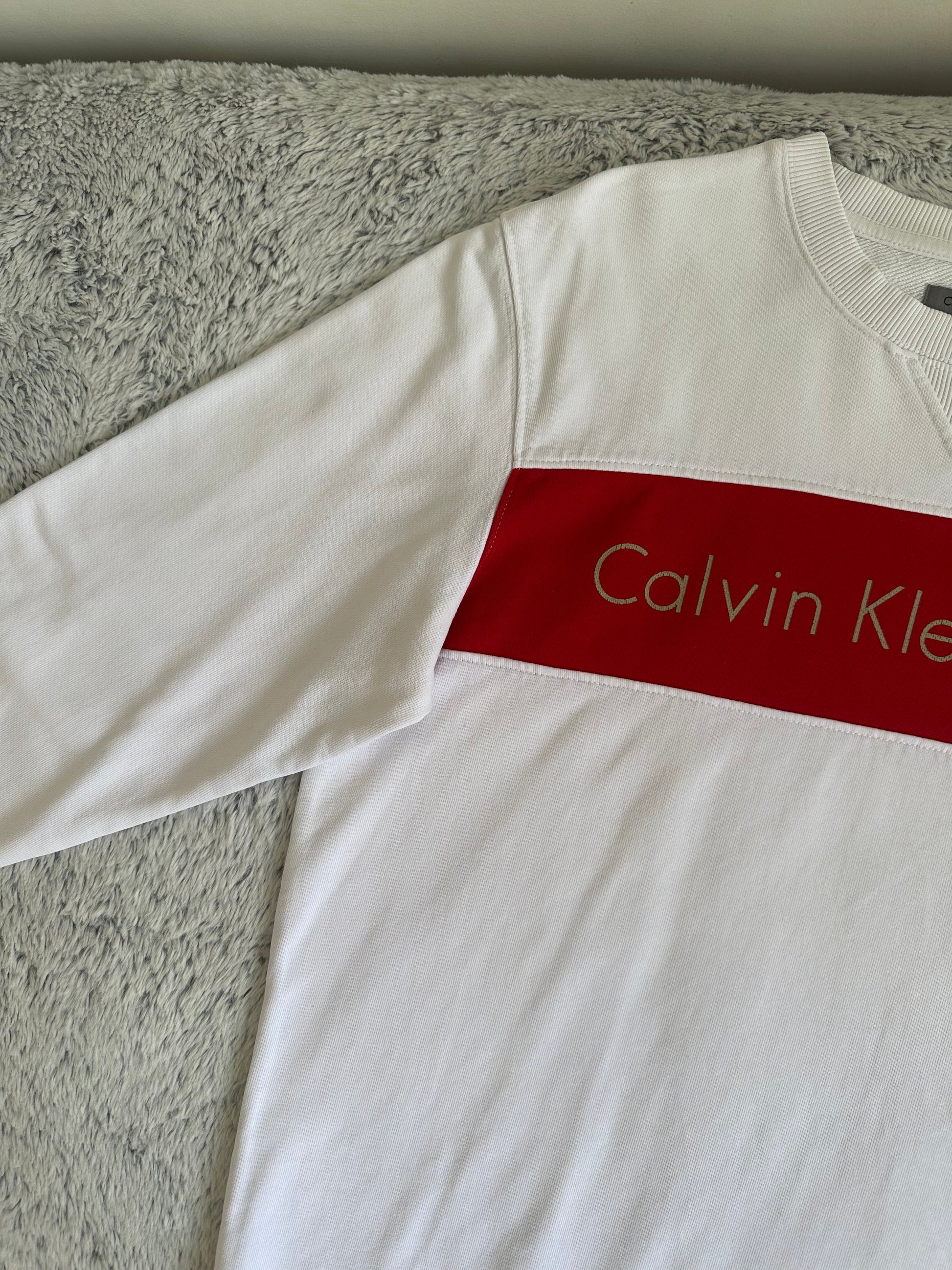 Pull CALVIN KLEIN Taille L Spot-Chic