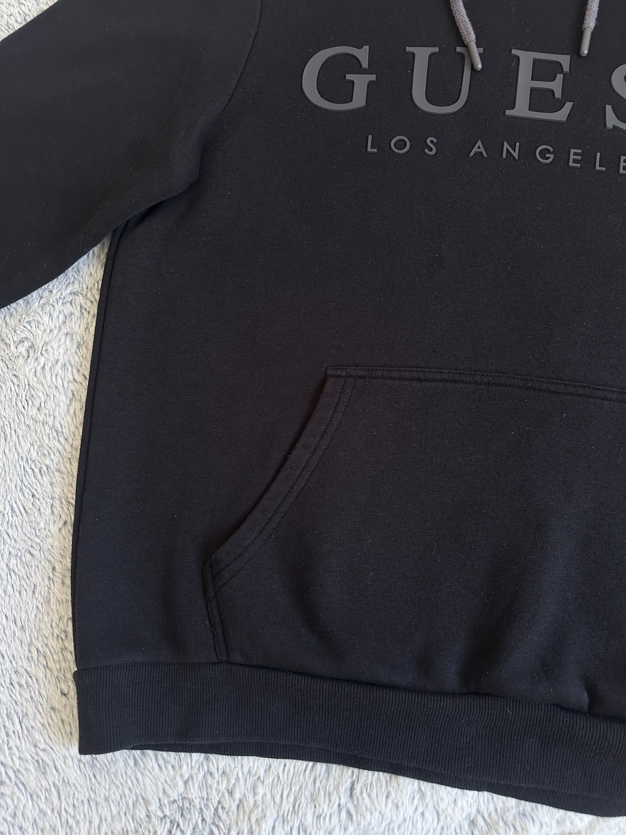 Capuche GUESS Taille M Spot-Chic