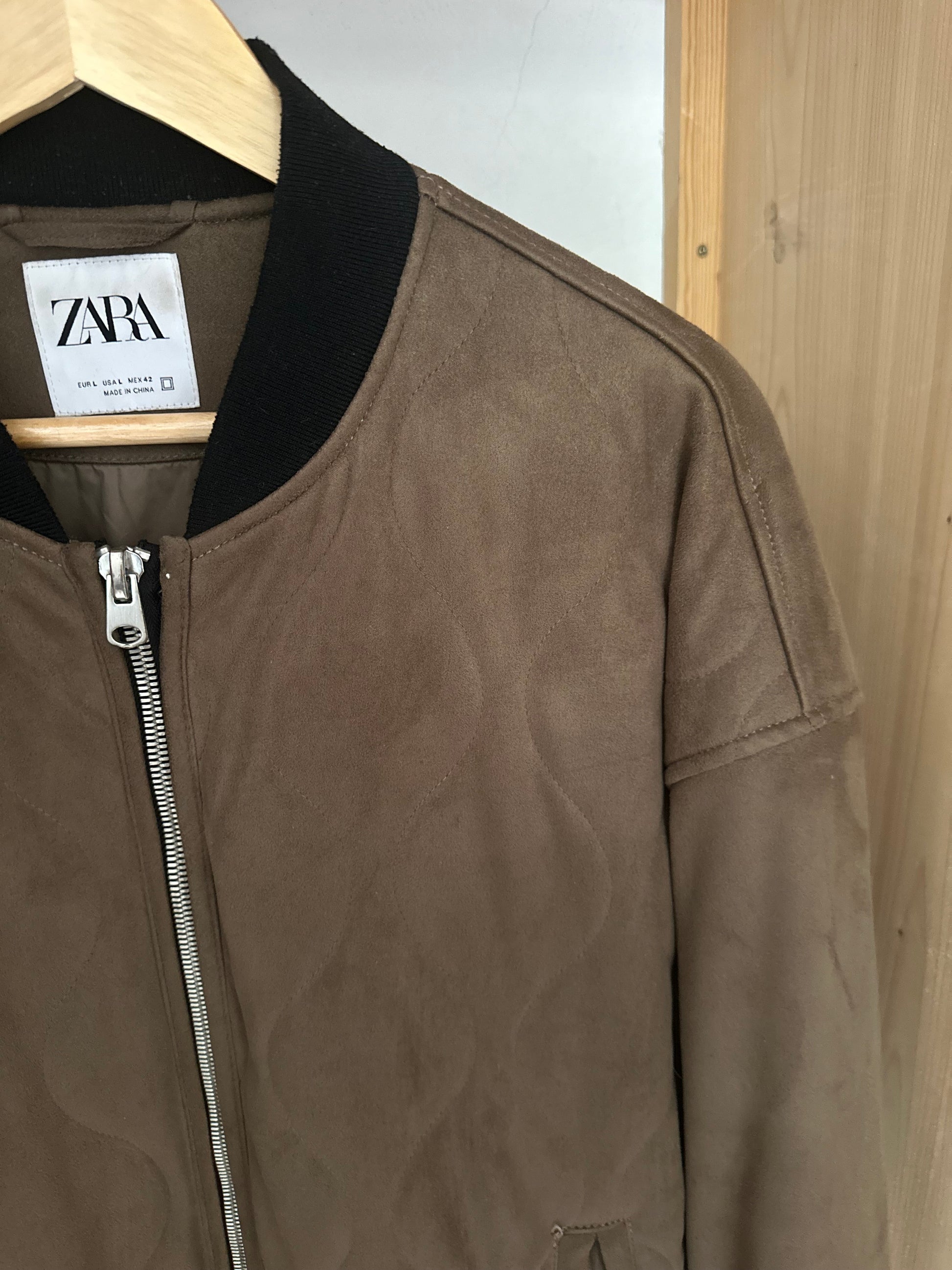 Veste ZARA Taille L en daim Spot-Chic
