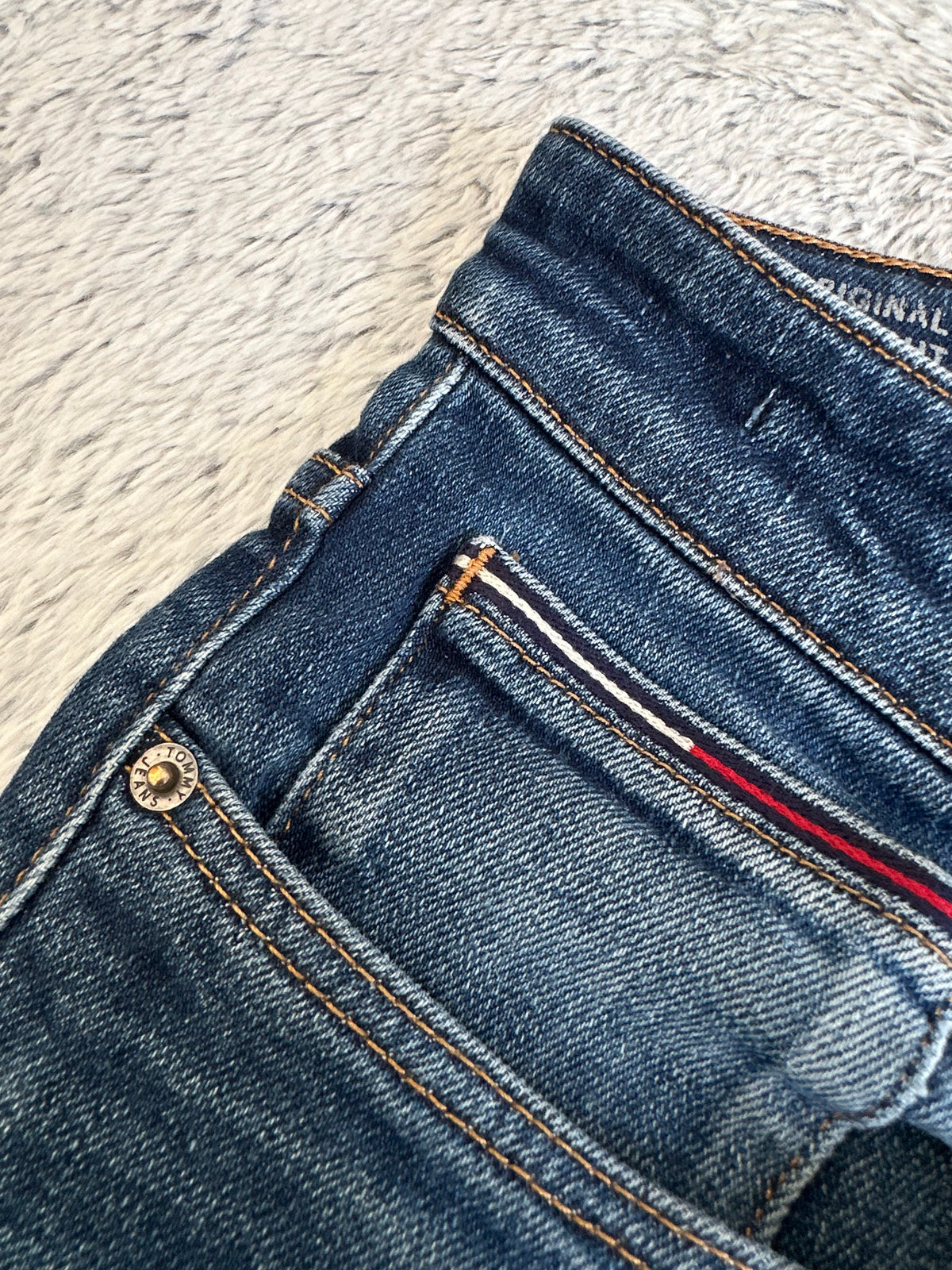 Jean TOMMY HILFIGER Taille M