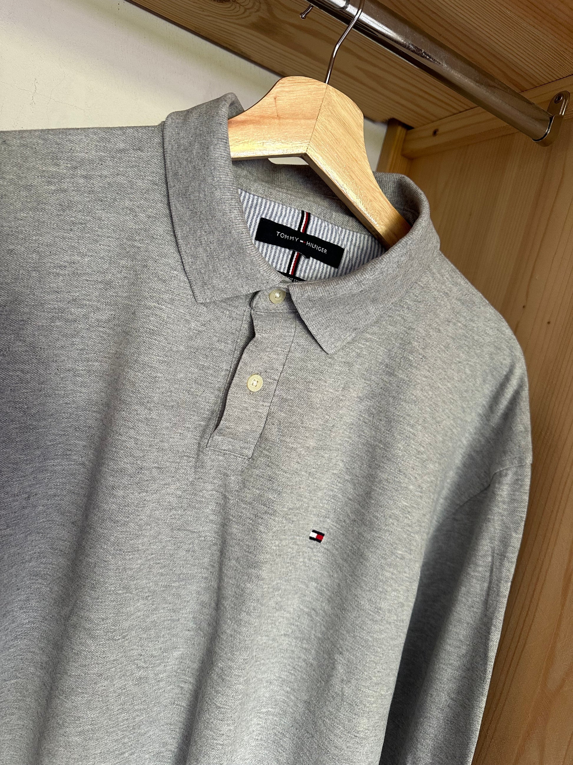 Polo TOMMY HILFIGER Taille M Spot-Chic