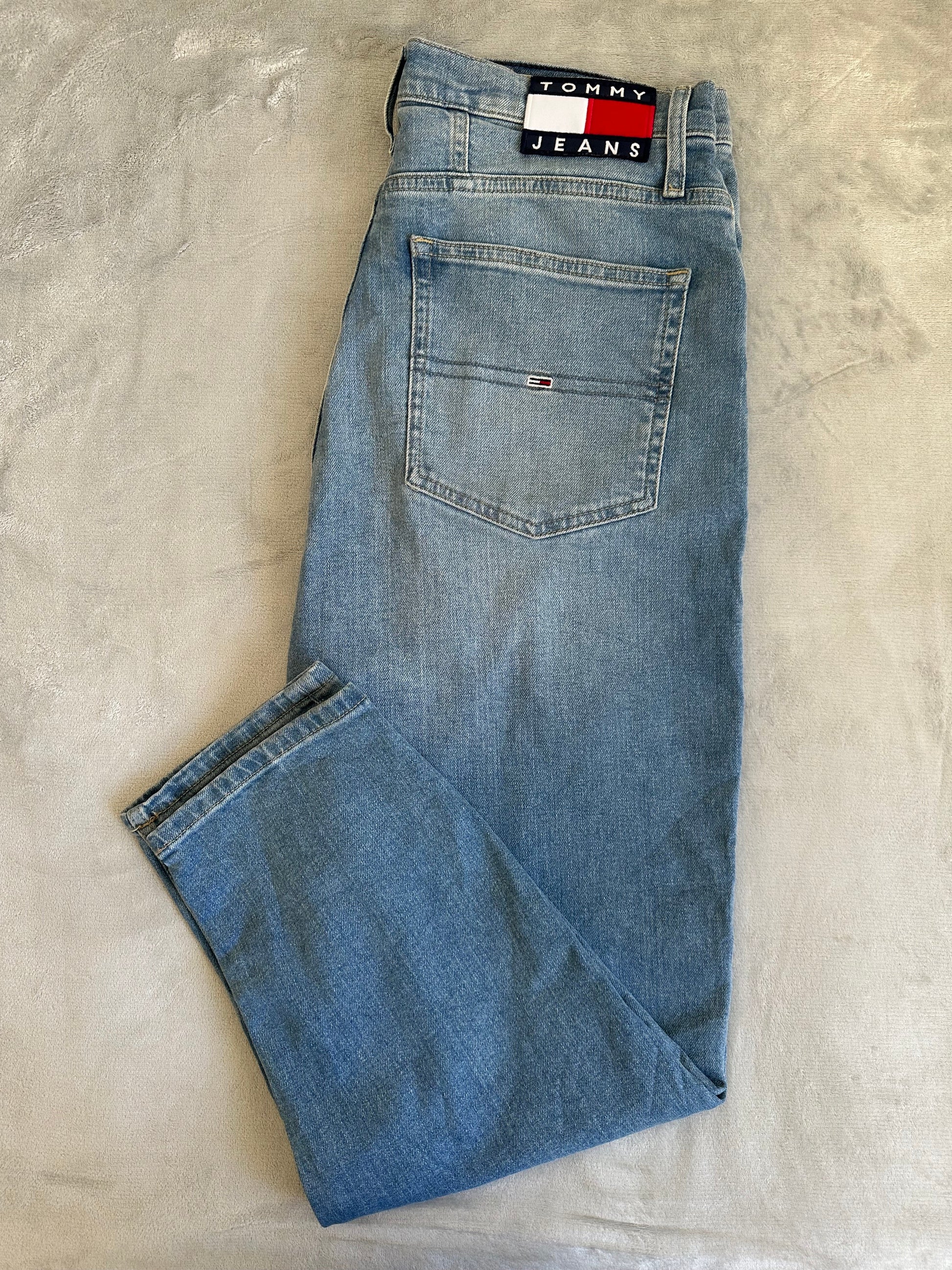 Jean TOMMY HILFIGER Taille 40/41 Spot-Chic