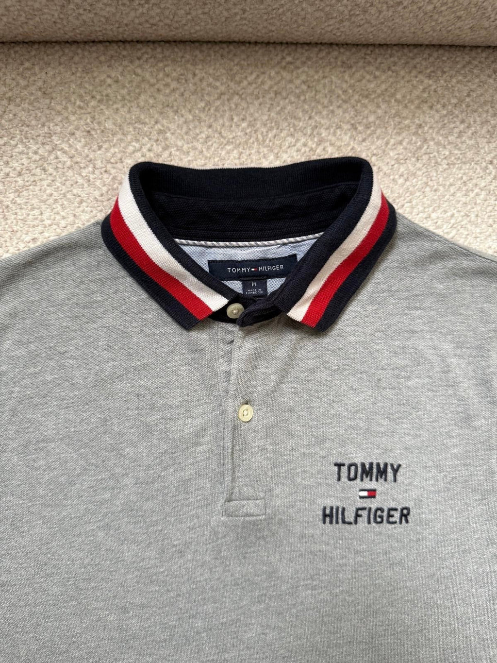 Polo TOMMY HILFIGER Taille M Spot-Chic