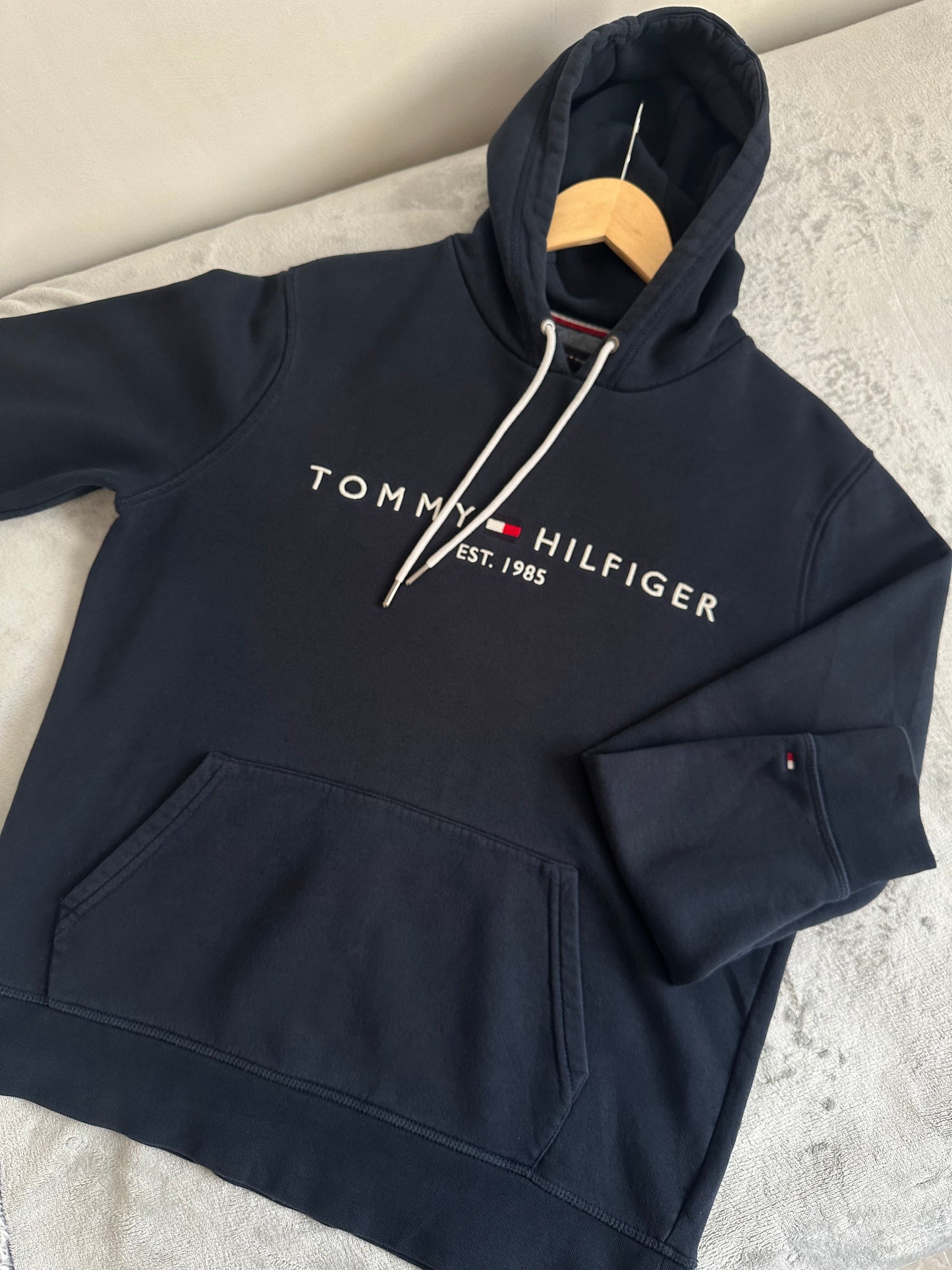 Sweat TOMMY HILFIGER Taille M Spot-Chic