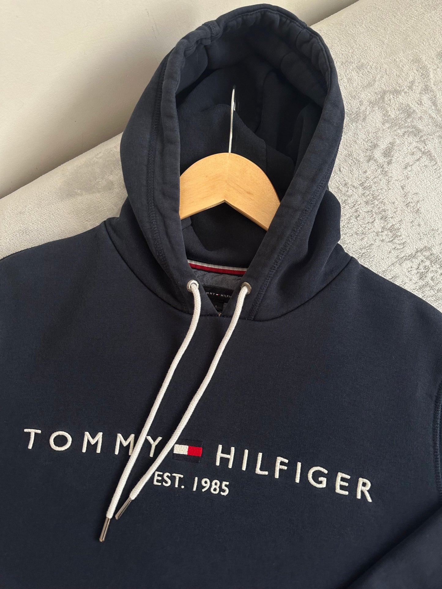 Sweat TOMMY HILFIGER Taille M Spot-Chic