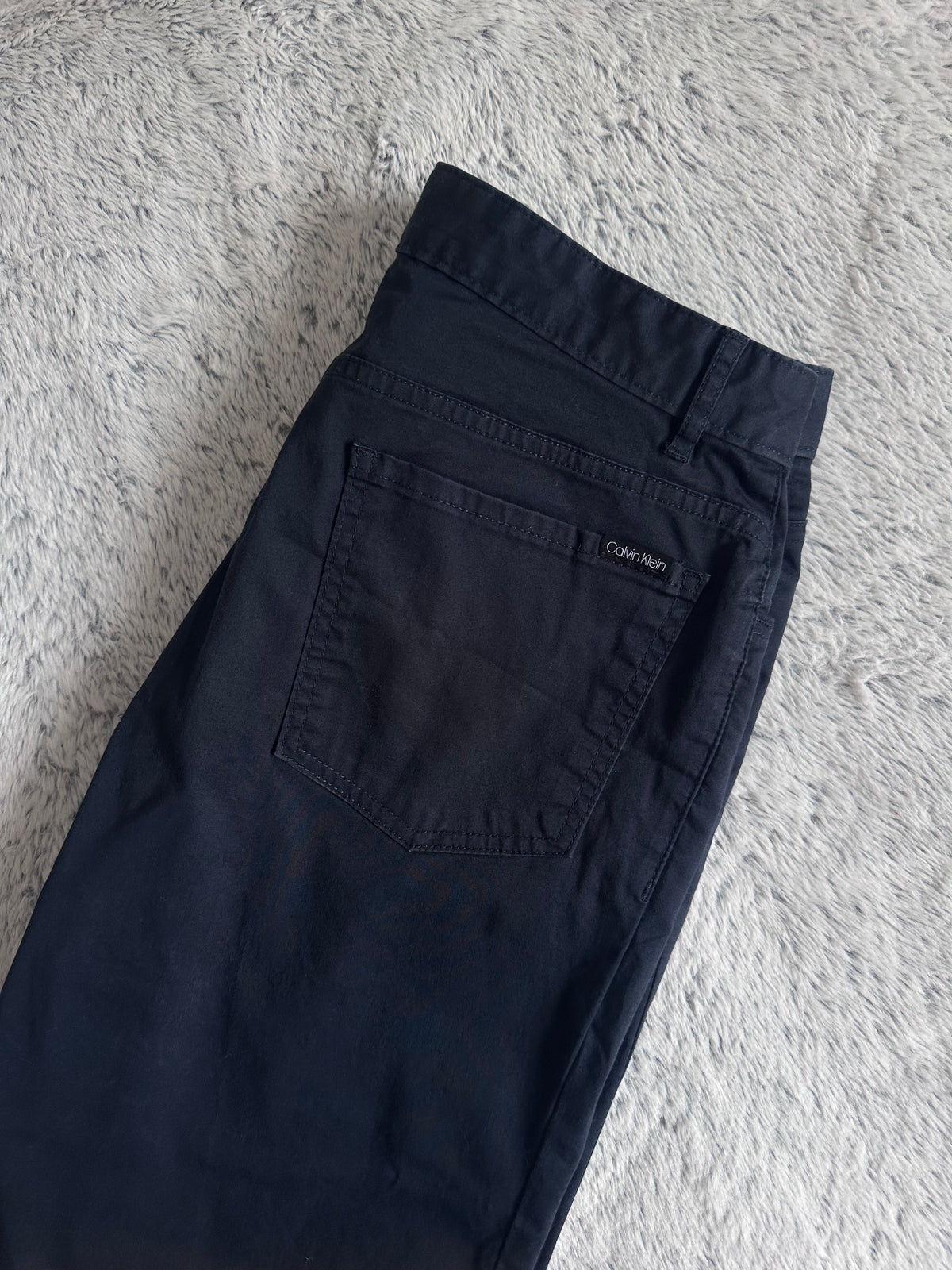 Pantalon Calvin Klein Taille M Spot-Chic