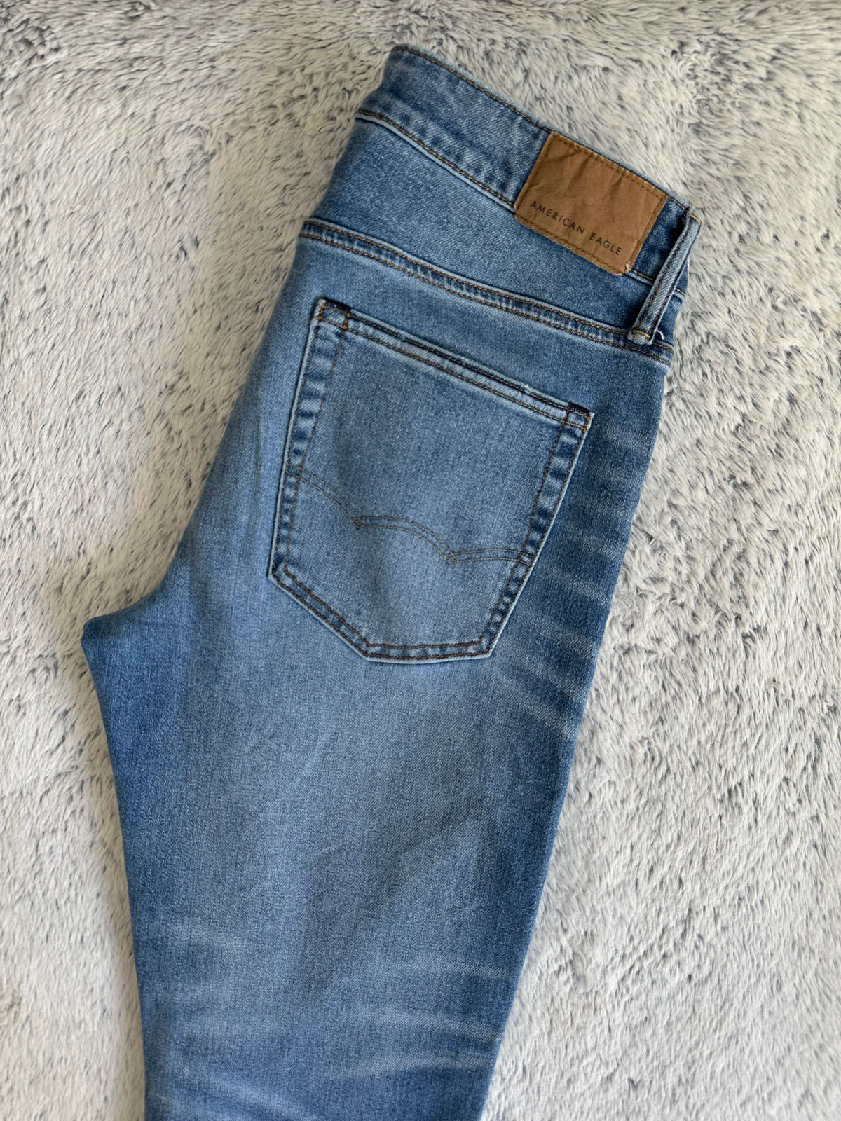 Jean AMERICAN EAGLE Taille M
