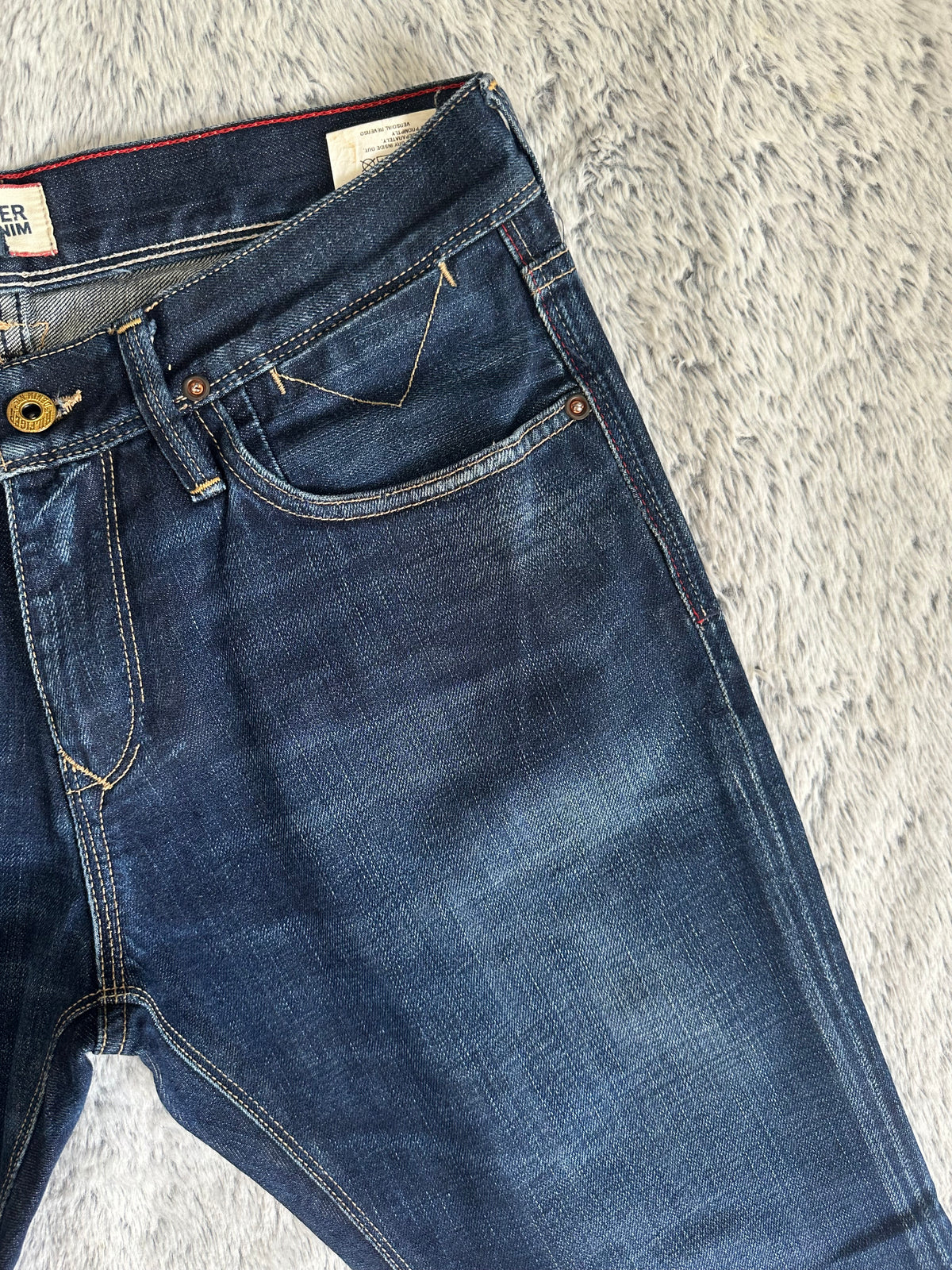Jean TOMMY HILFIGER Taille S Spot-Chic