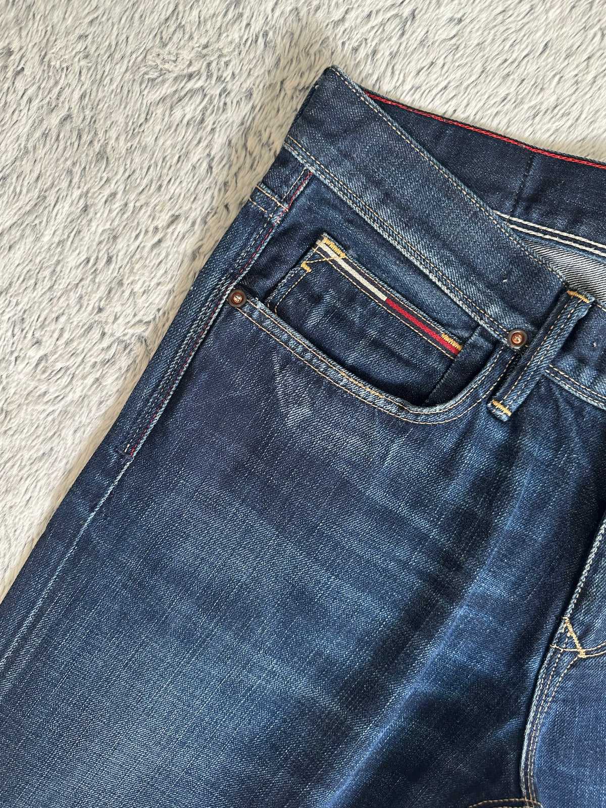 Jean TOMMY HILFIGER Taille S Spot-Chic