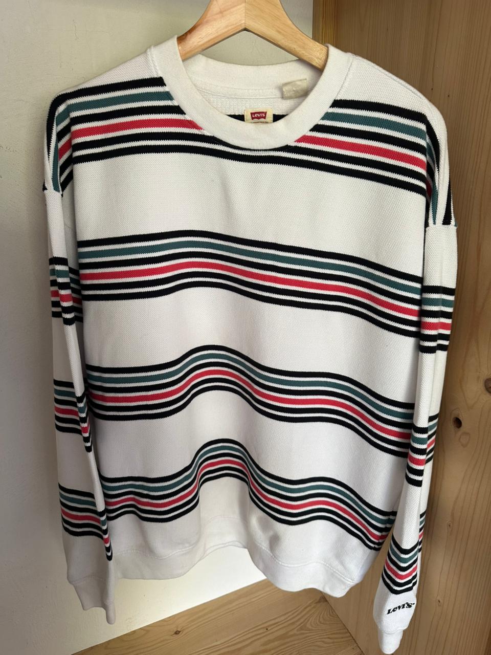 Pull LEVIS Taille M Spot-Chic