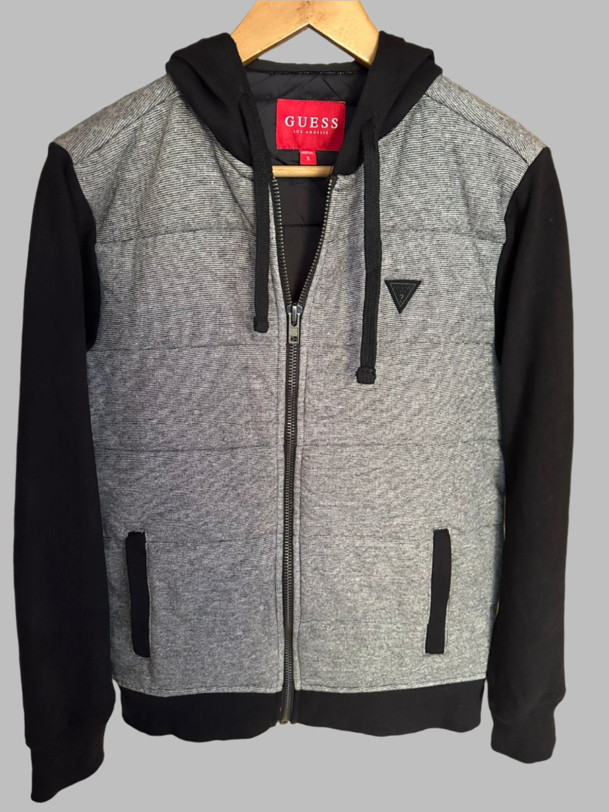 Veste GUESS Taille S Spot-Chic